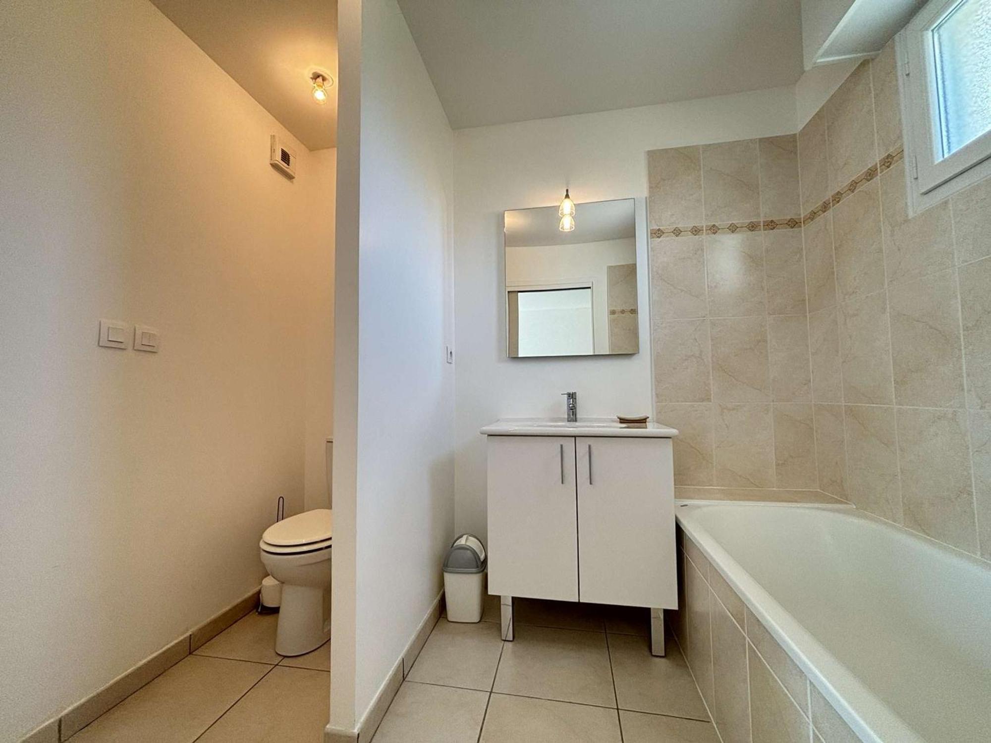 Hébergement de vacances House La Rochelle - 6 Pers, 135 M2, 4/3 La Rochelle (Charente-Maritime)