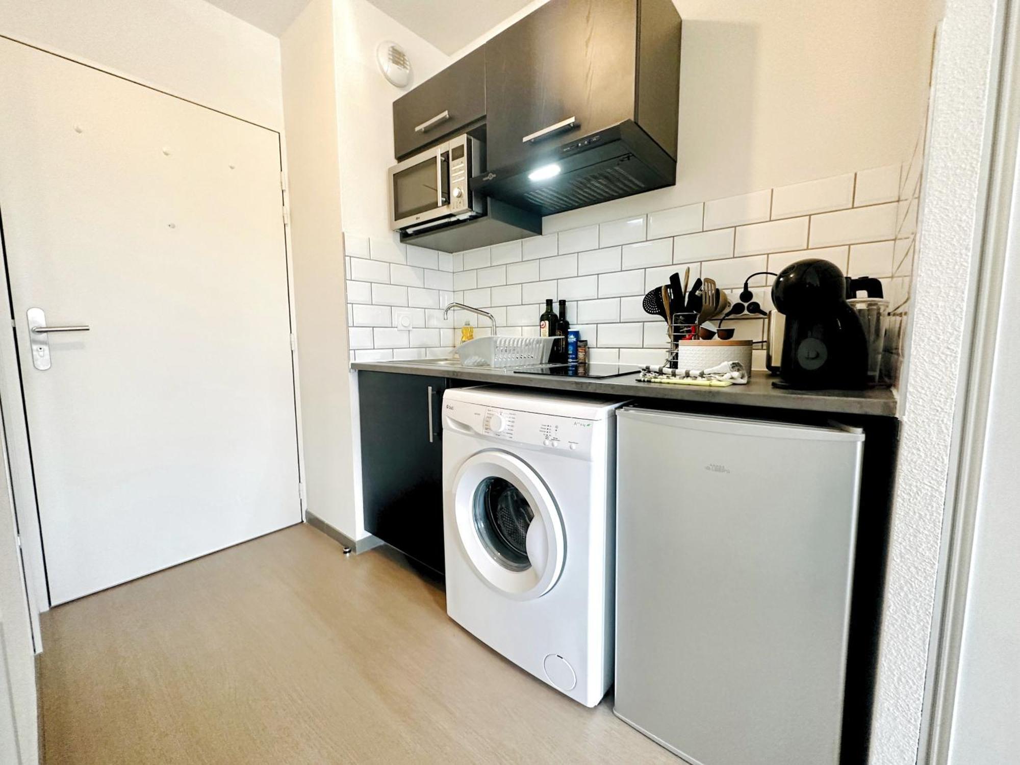 13 Min - Parking - Menage & Linge Inclus La Rochelle (Charente-Maritime)