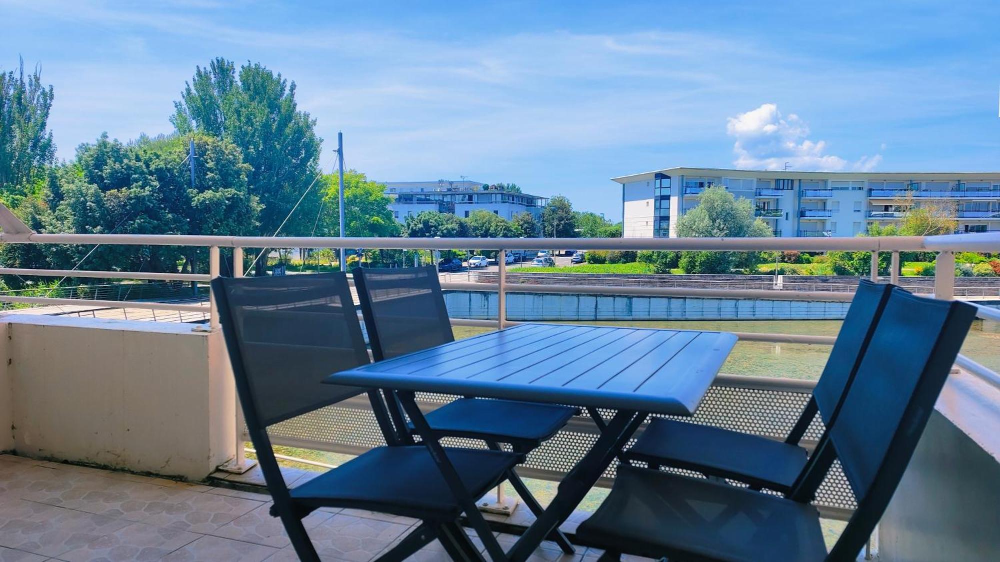 Apartment Charmant T2 Avec Piscine Vue Lac Aux Minimes La Rochelle *