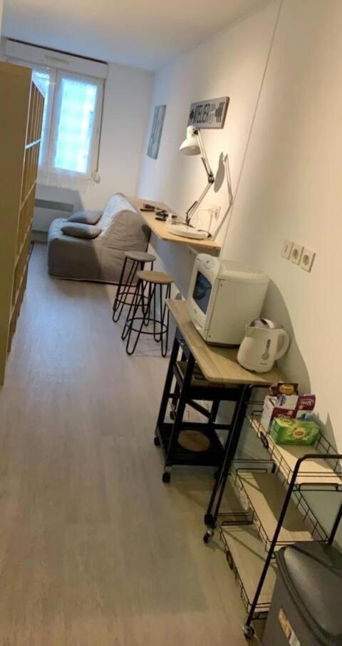 Superbe T1 Bis Proche Du Centre Et Appartement