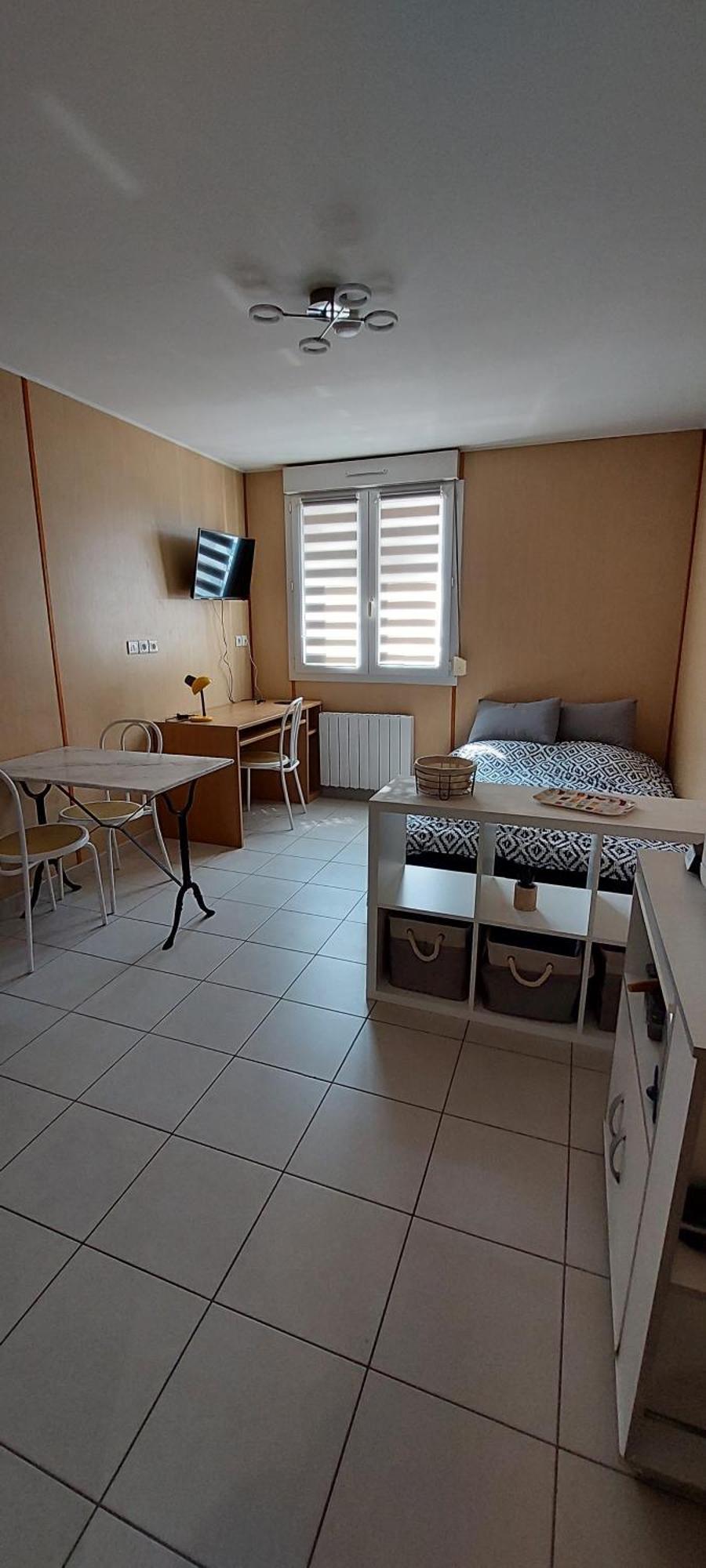Appartement Calme, Entre Centre Et La Rochelle (Charente-Maritime)