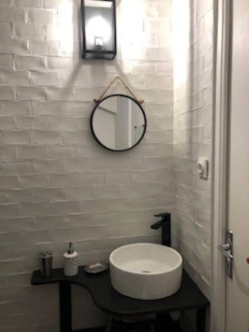 Maison Type Loft - Avec Parking En Plein Centre Holiday home *