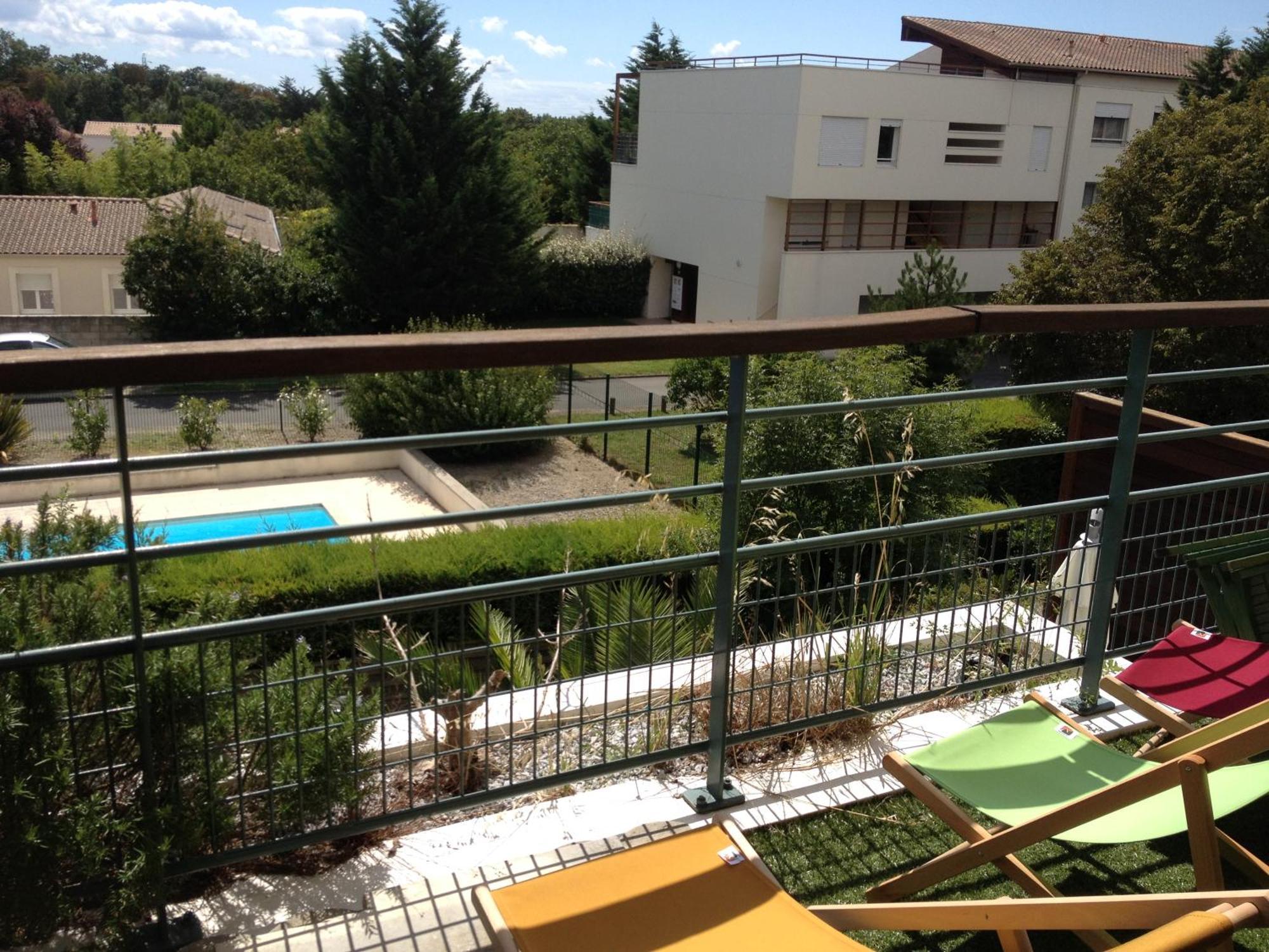 Apartment T2 Avec Piscine Et Terrasse Dans Arboree *