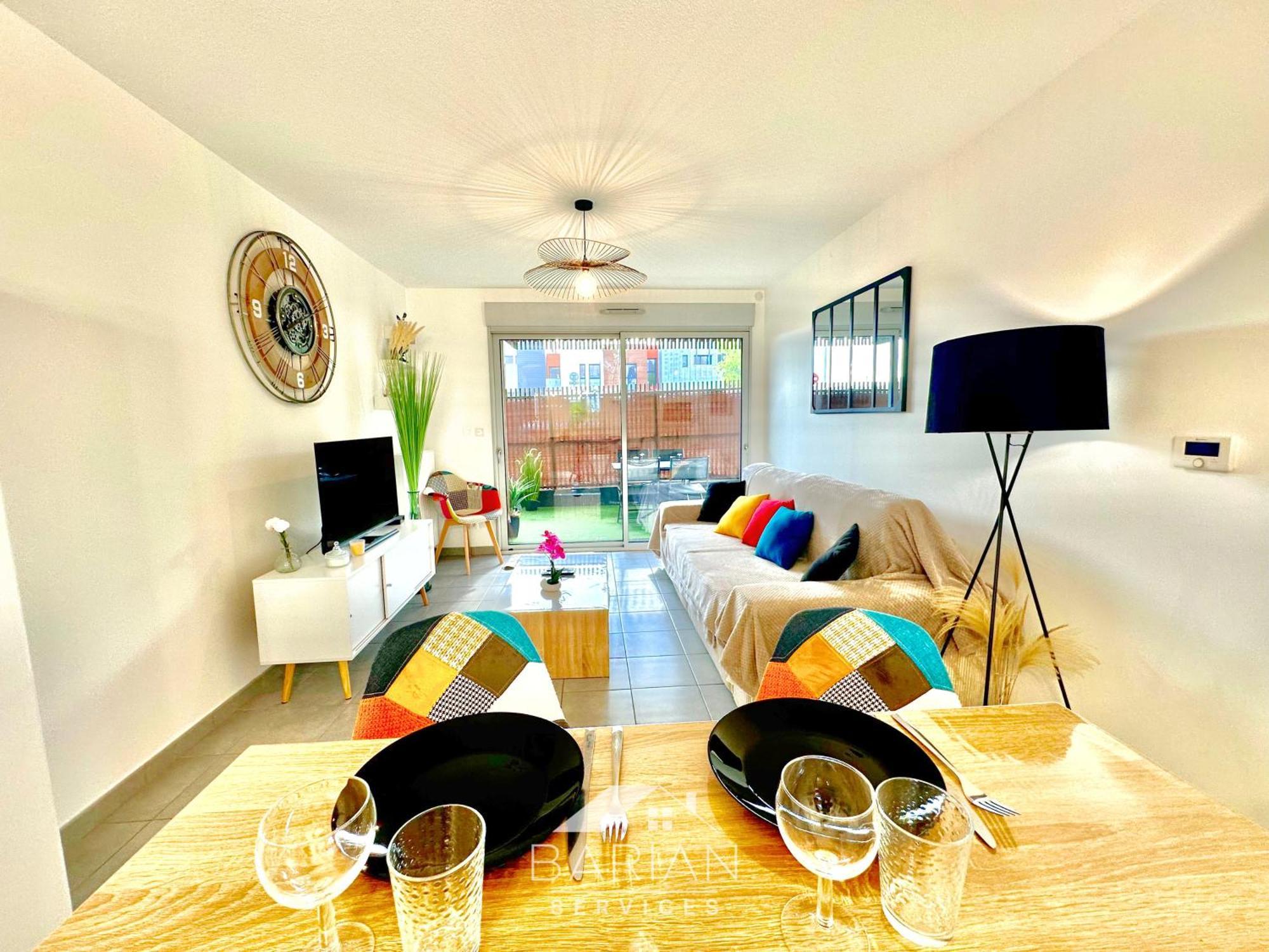 Le Cosy - Appt Avec Patio - 10 Min Centre-ville - Linge & Menage Inclus La Rochelle (Charente-Maritime)