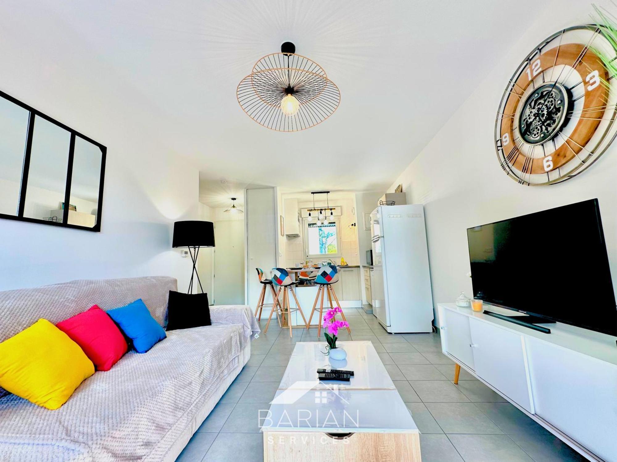 Le Cosy - Appt Avec Patio - 10 Min Centre-ville - Linge & Menage Inclus *