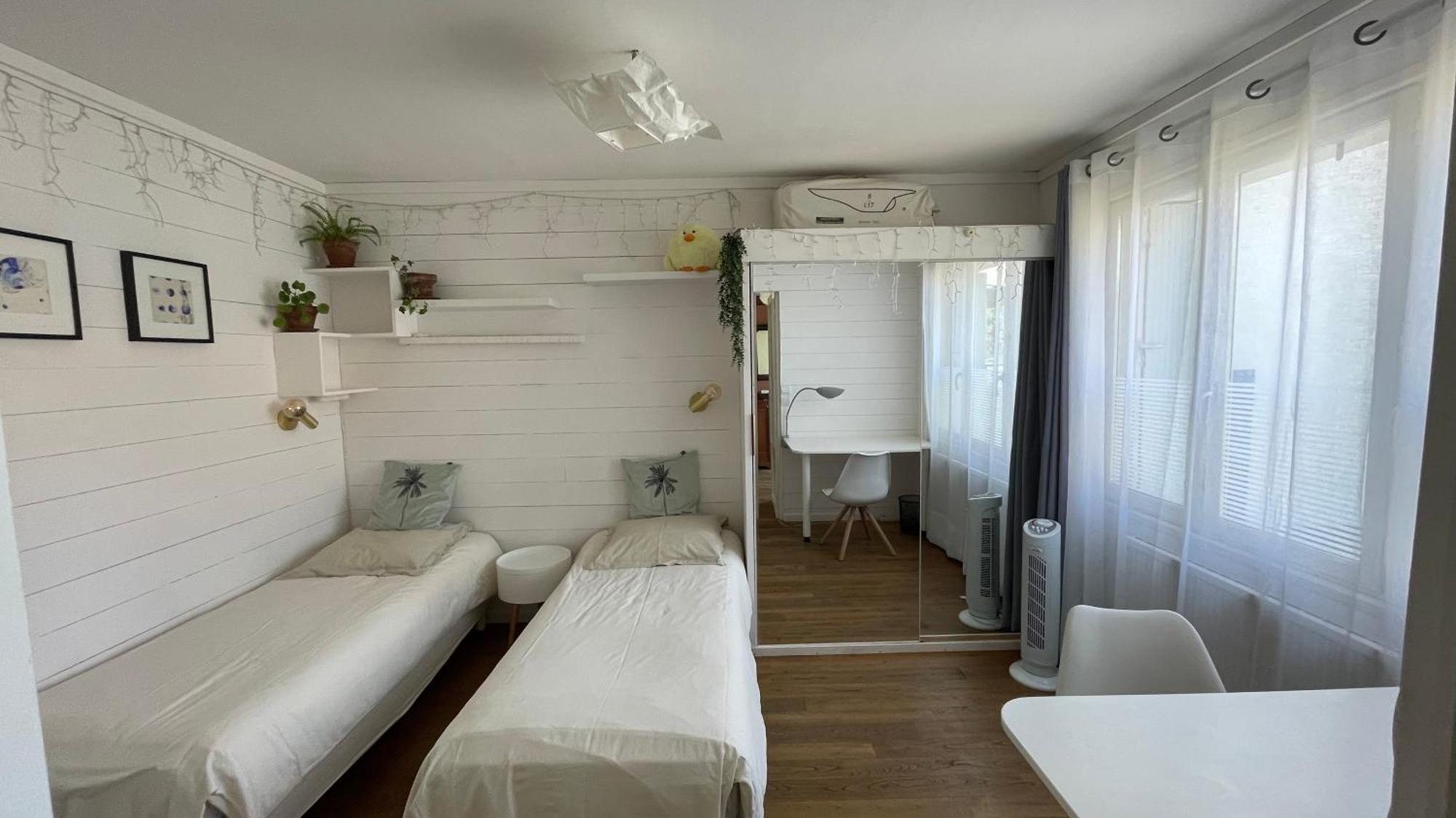 Le Bayanas Holiday home