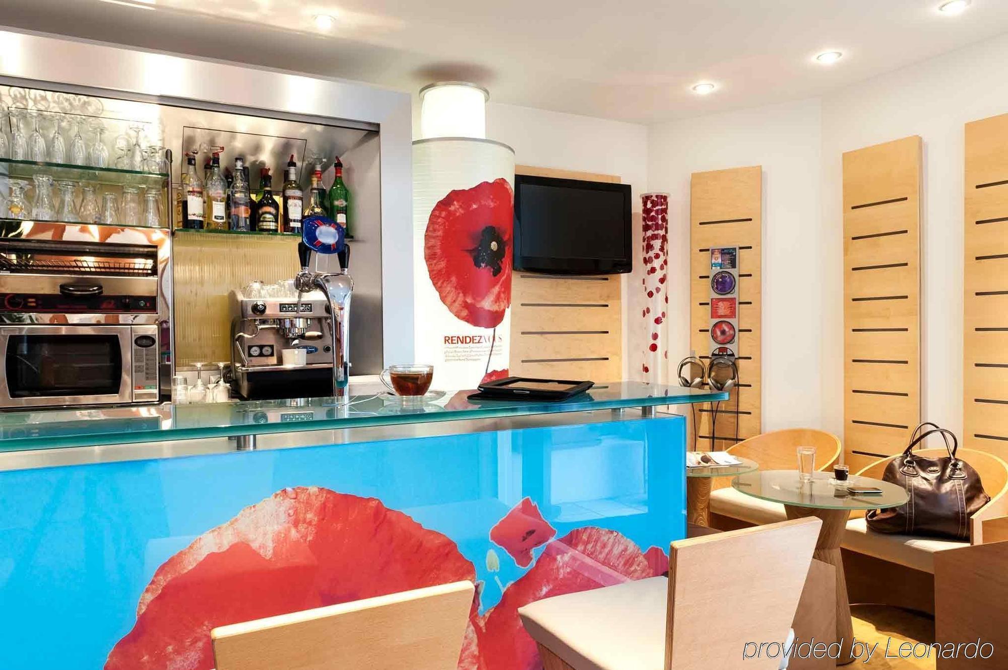 Hotel Ibis La Rochelle Centre Historique 3*