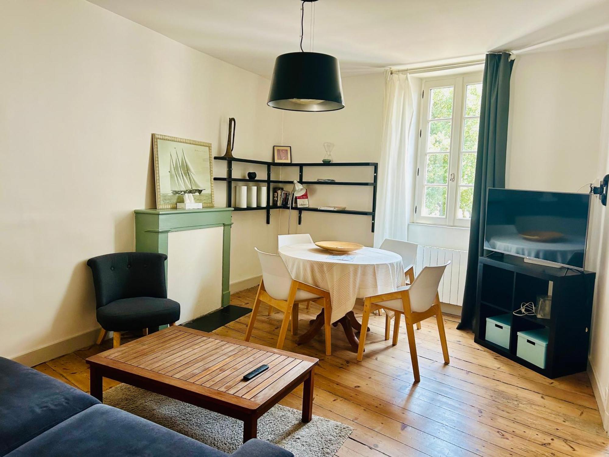 à La Rochelle 1 Appartement *