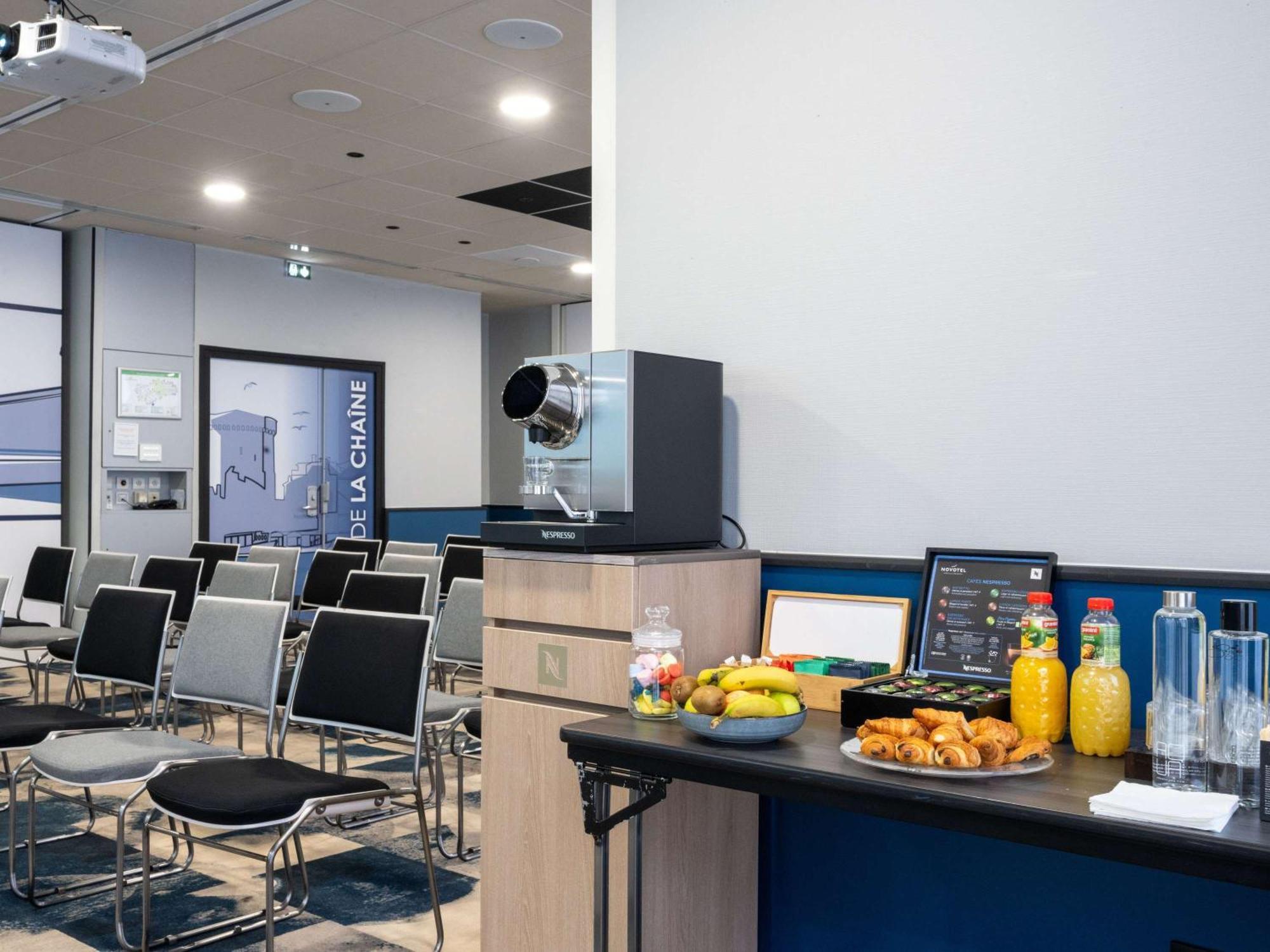 Novotel La Rochelle Centre Hotel