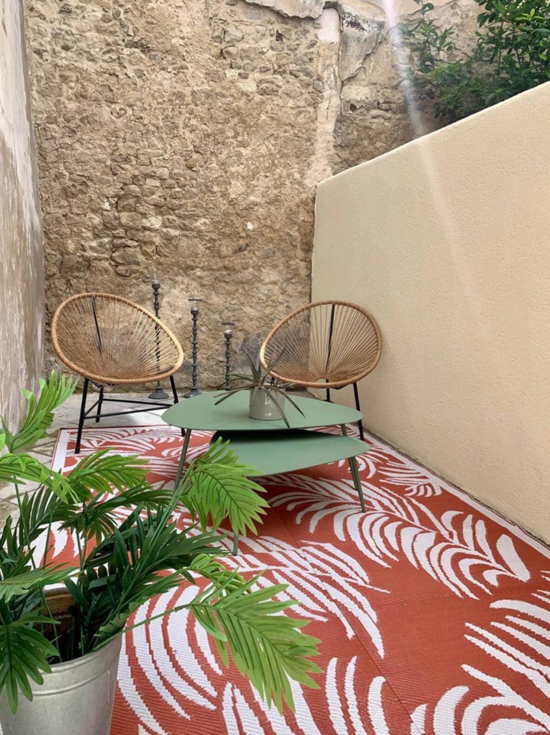 Un Air De Seventies Avec Grande Terrasse Appartement