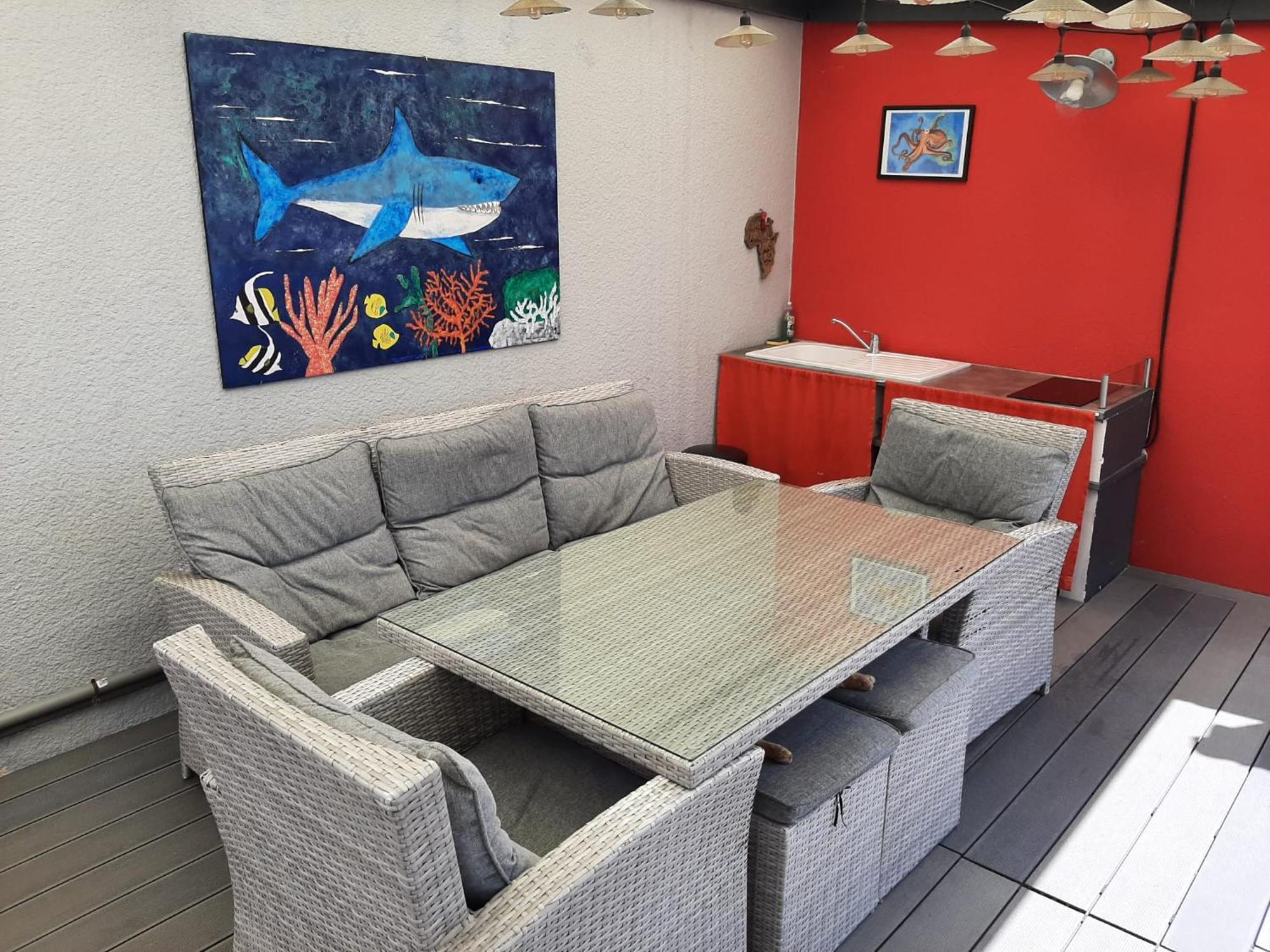 Independant Avec Piscine Et Cuisine Exterieures La Rochelle (Charente-Maritime)