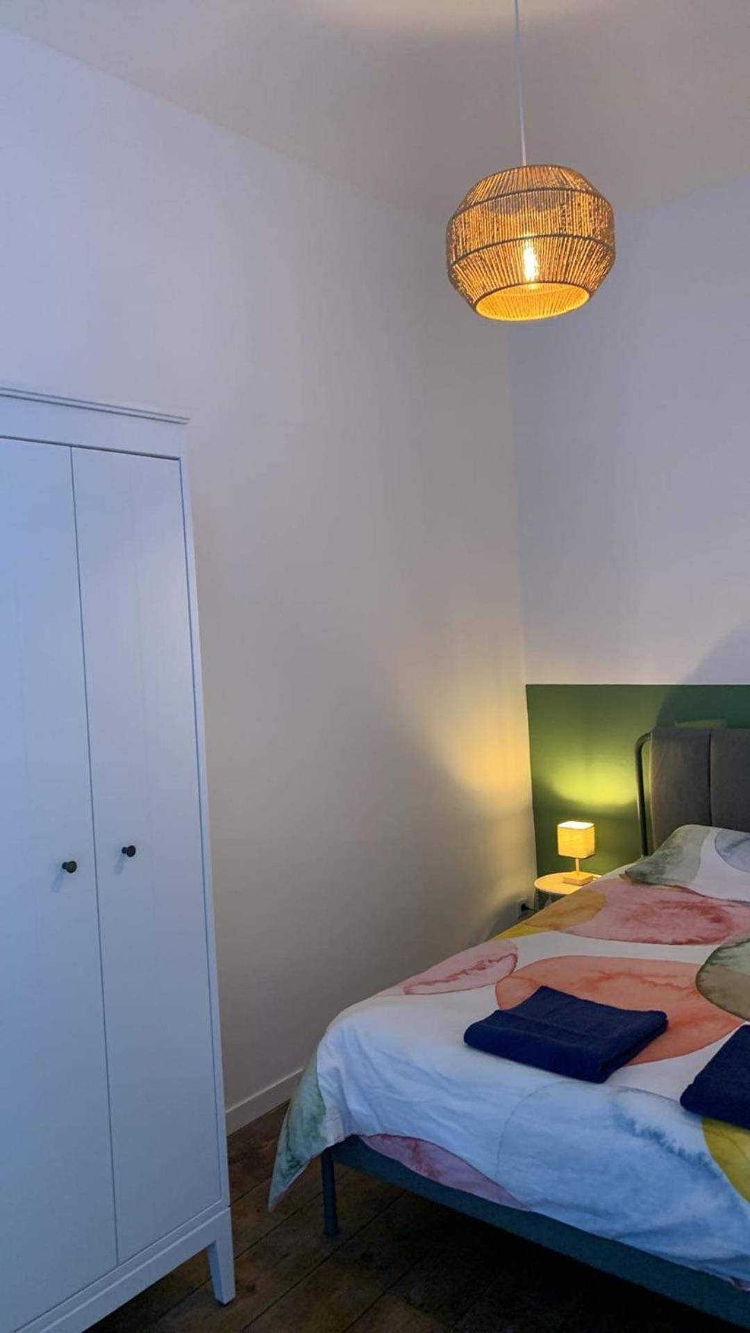 Exceptionnel Vieux Port 65m2 4-6 Pers, Wifi, Patio