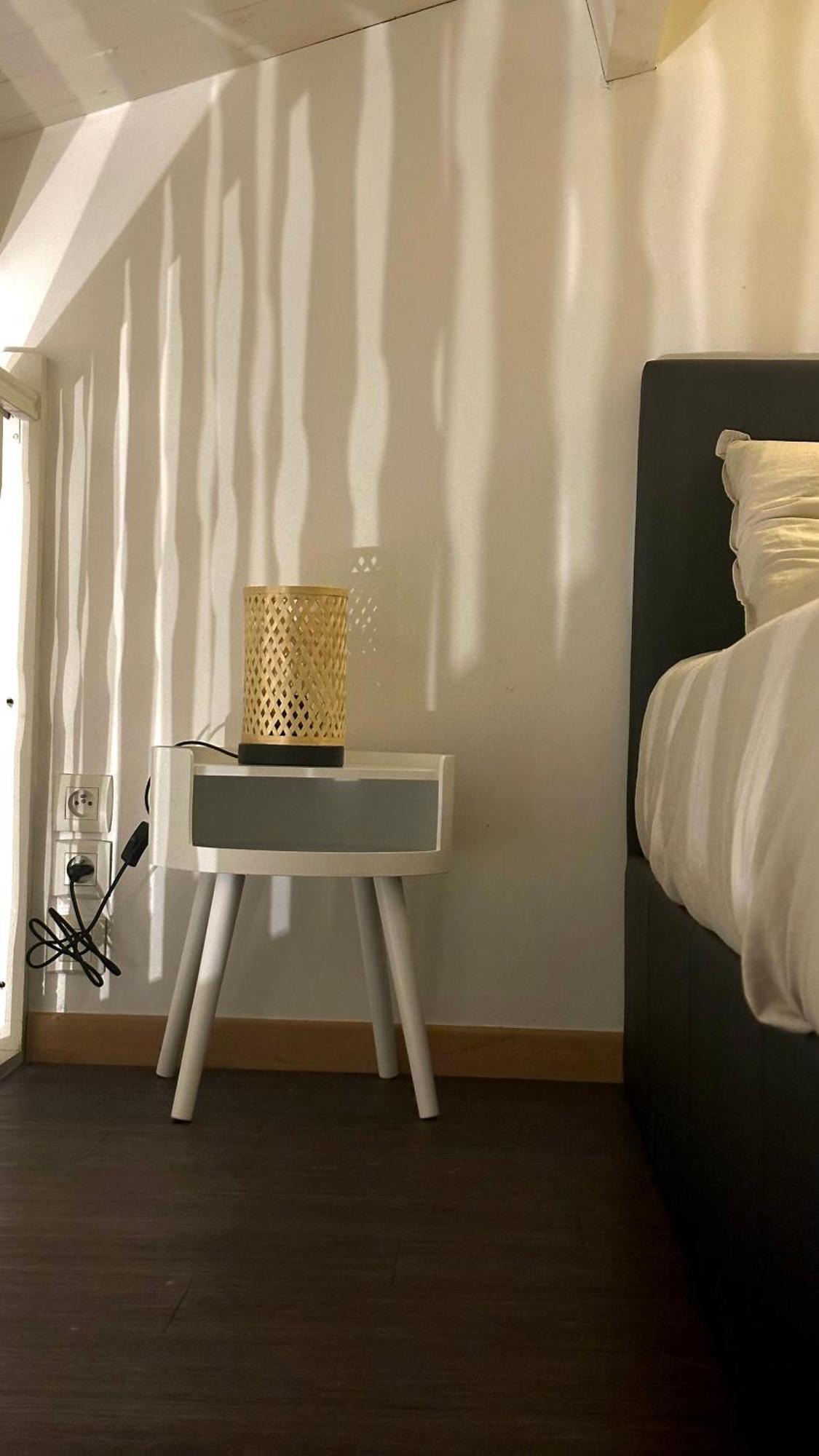 Apartment T1 Bis Duplex 500m De La *