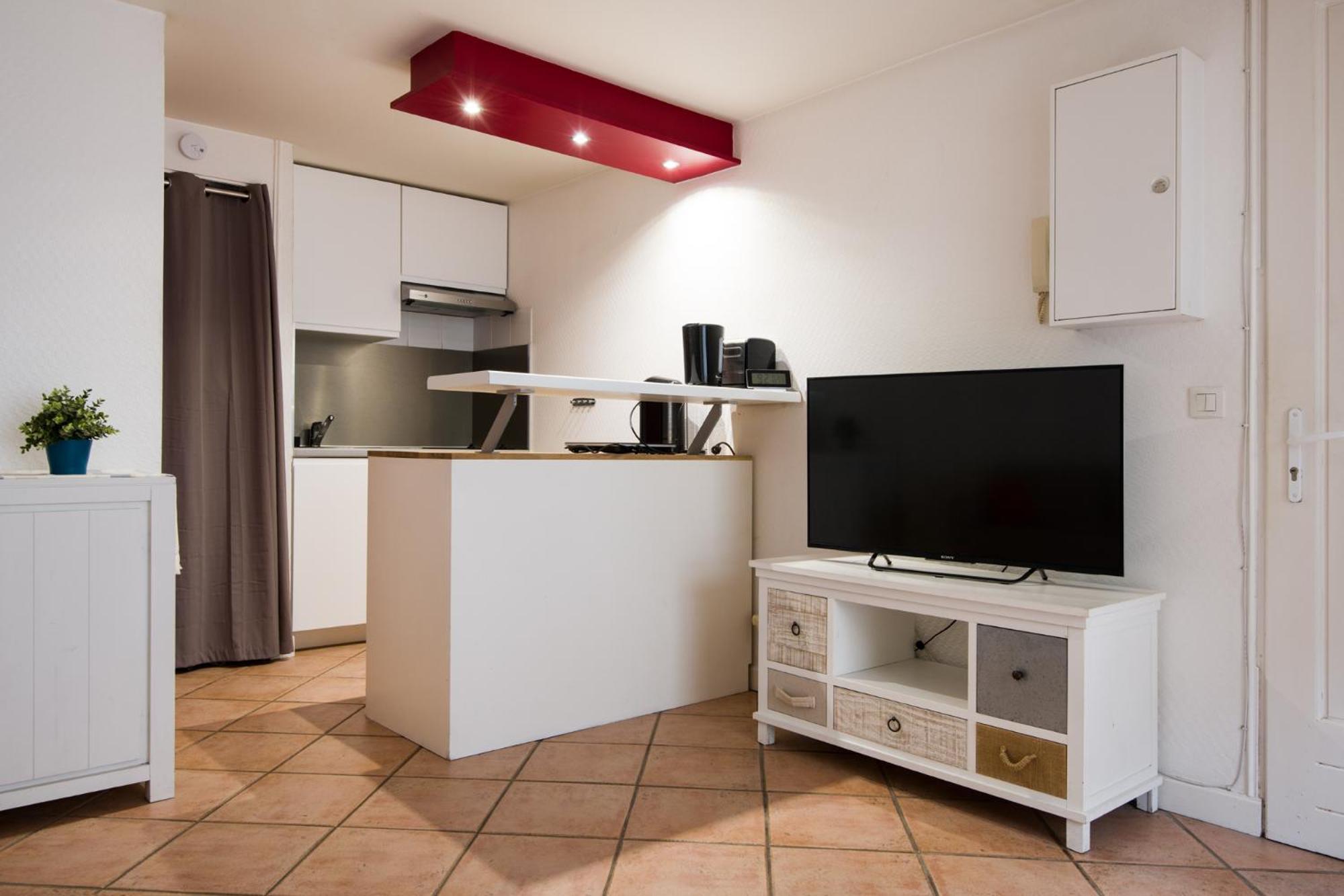 Avec Terrasse En Centre-ville De La Rochelle 3 Etoiles *