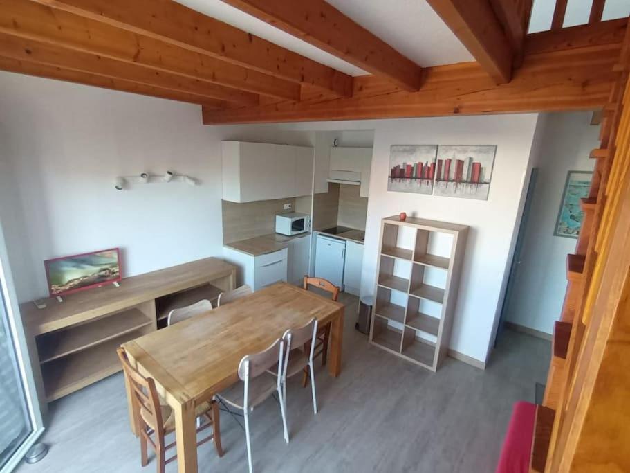 Appartement T1 Bis 38m2 Avec Balcon A 100m De La La Rochelle (Charente-Maritime)