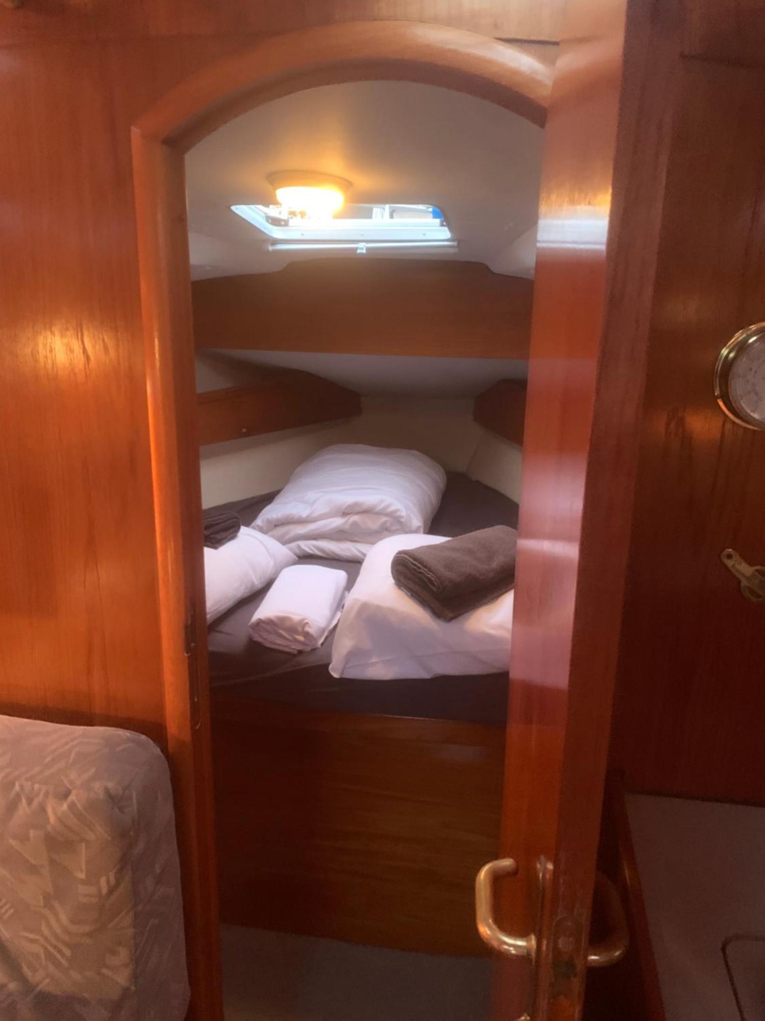 Nuit Sur Un Bateau * La Rochelle (Charente-Maritime)