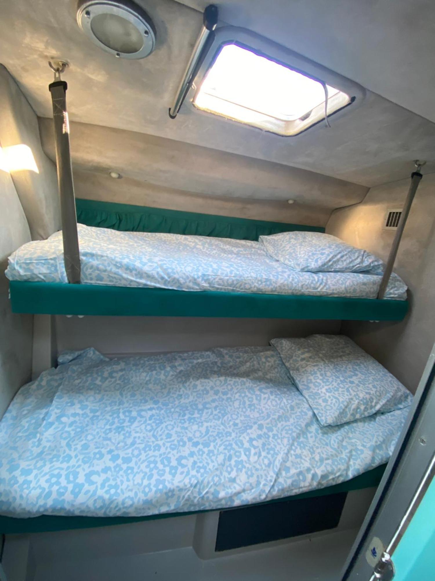 Nuit Atypique Sur Un Bateau Linge Et Menage Inclus - Boat Paradise La Rochelle Botel La Rochelle (Charente-Maritime)