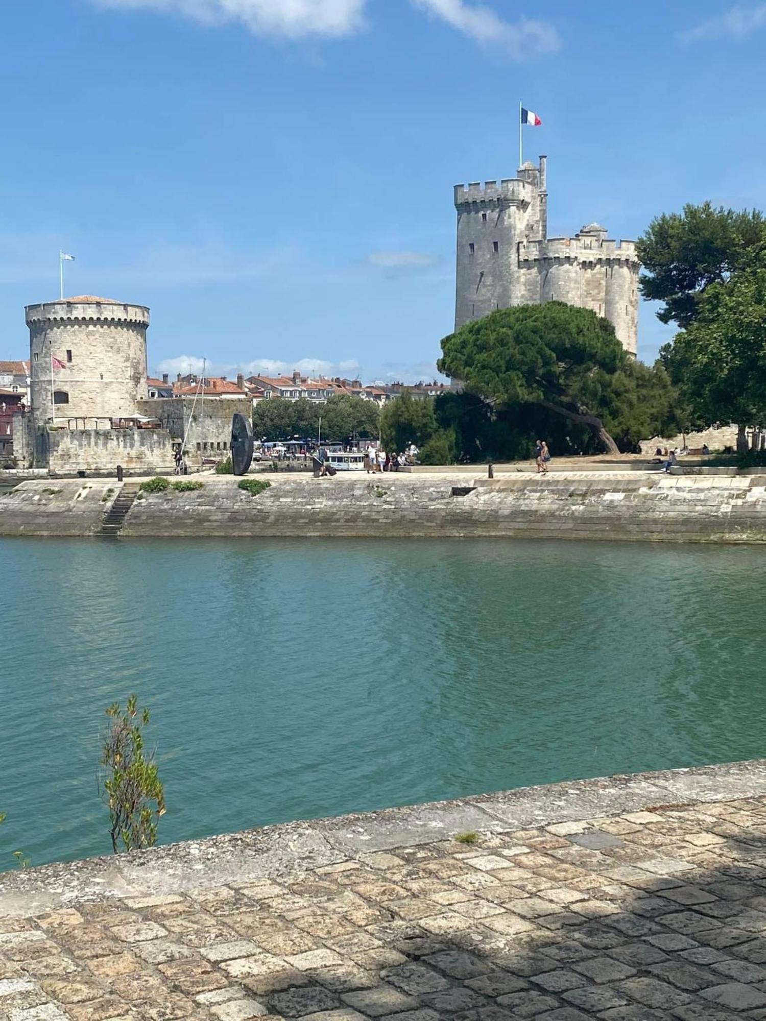 La Buissonniere Maison Avec Jardin La Rochelle 6 Personnes Hébergement de vacances La Rochelle (Charente-Maritime)