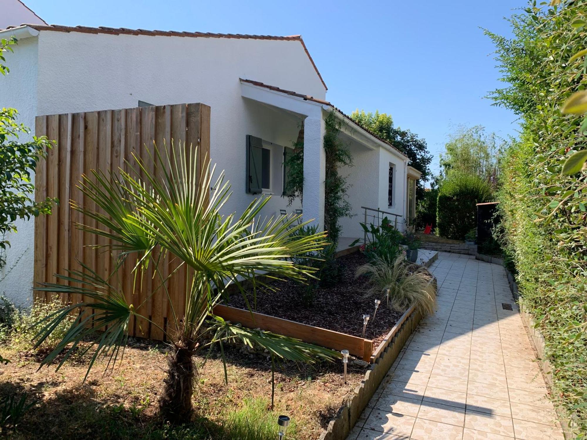 Hébergement de vacances La Buissonniere Maison Avec Jardin La Rochelle 6 Personnes