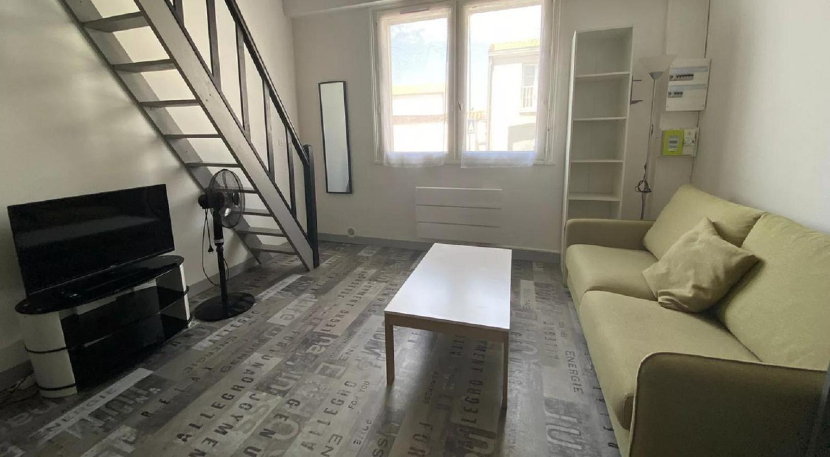 Confort En Mezzanine A 20mn A Pied Du Centre-ville Avec Tv Et Wifi La Rochelle (Charente-Maritime)
