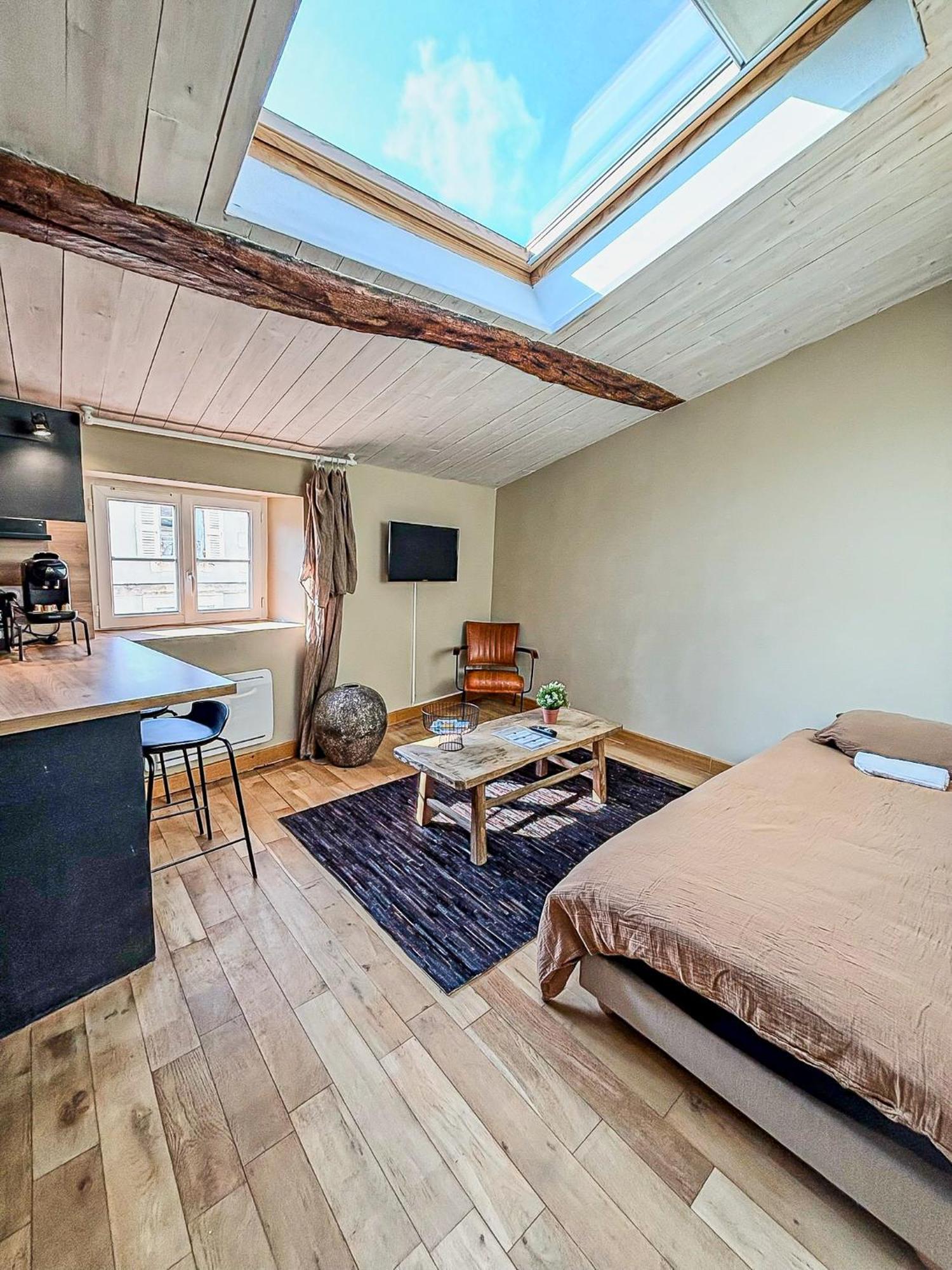 Les Saints Nico A 5 Min Port, Gare & Centre * La Rochelle (Charente-Maritime)
