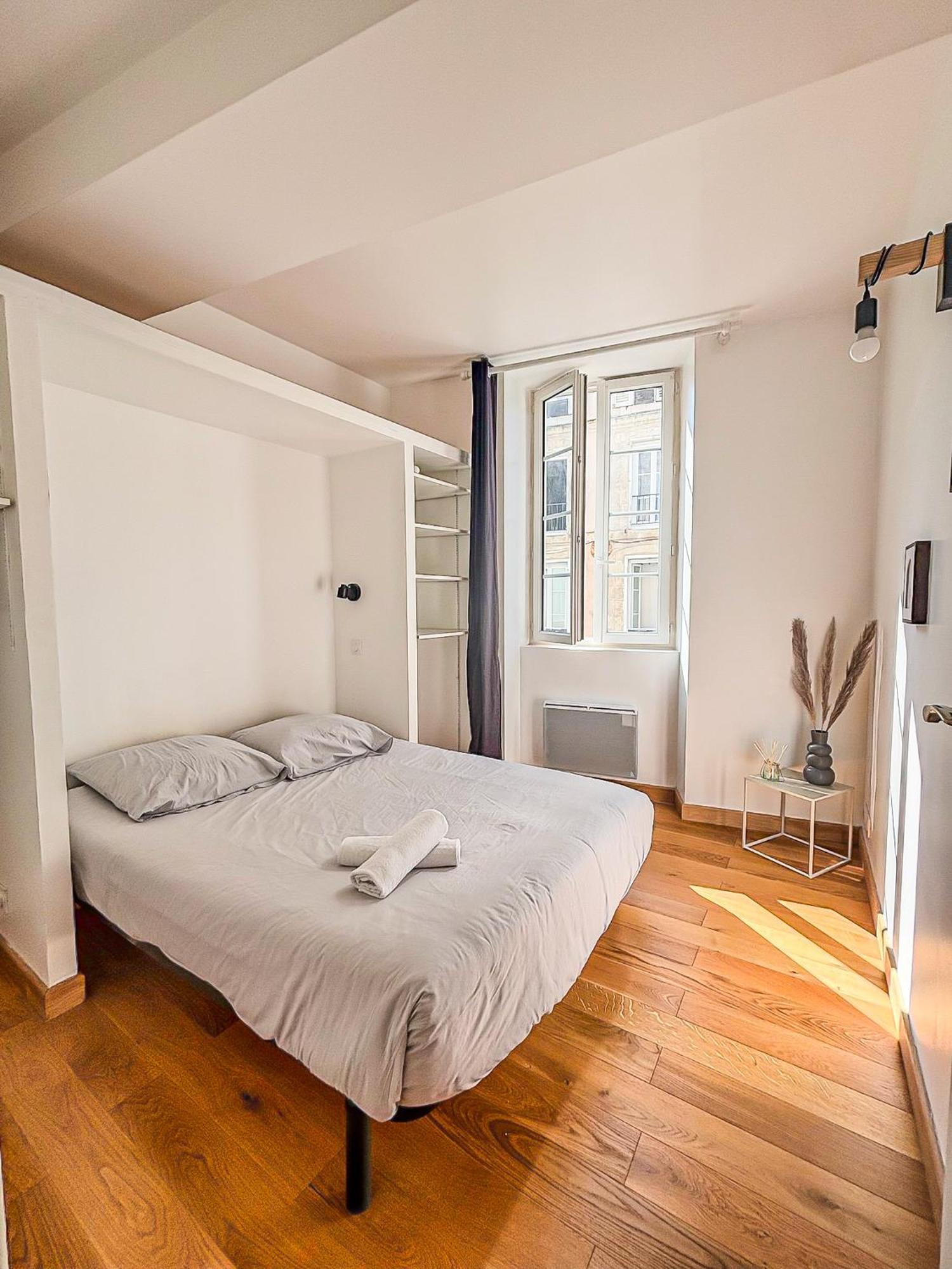 Appartement Les Saints Nico A 5 Min Port, Gare & Centre *