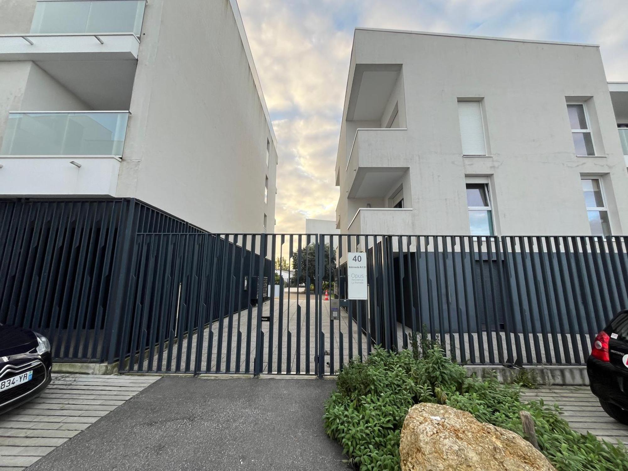 Ambre Appart-wifi-terrasse-parking-terrasse-2 Couchages Apartment La Rochelle (Charente-Maritime)