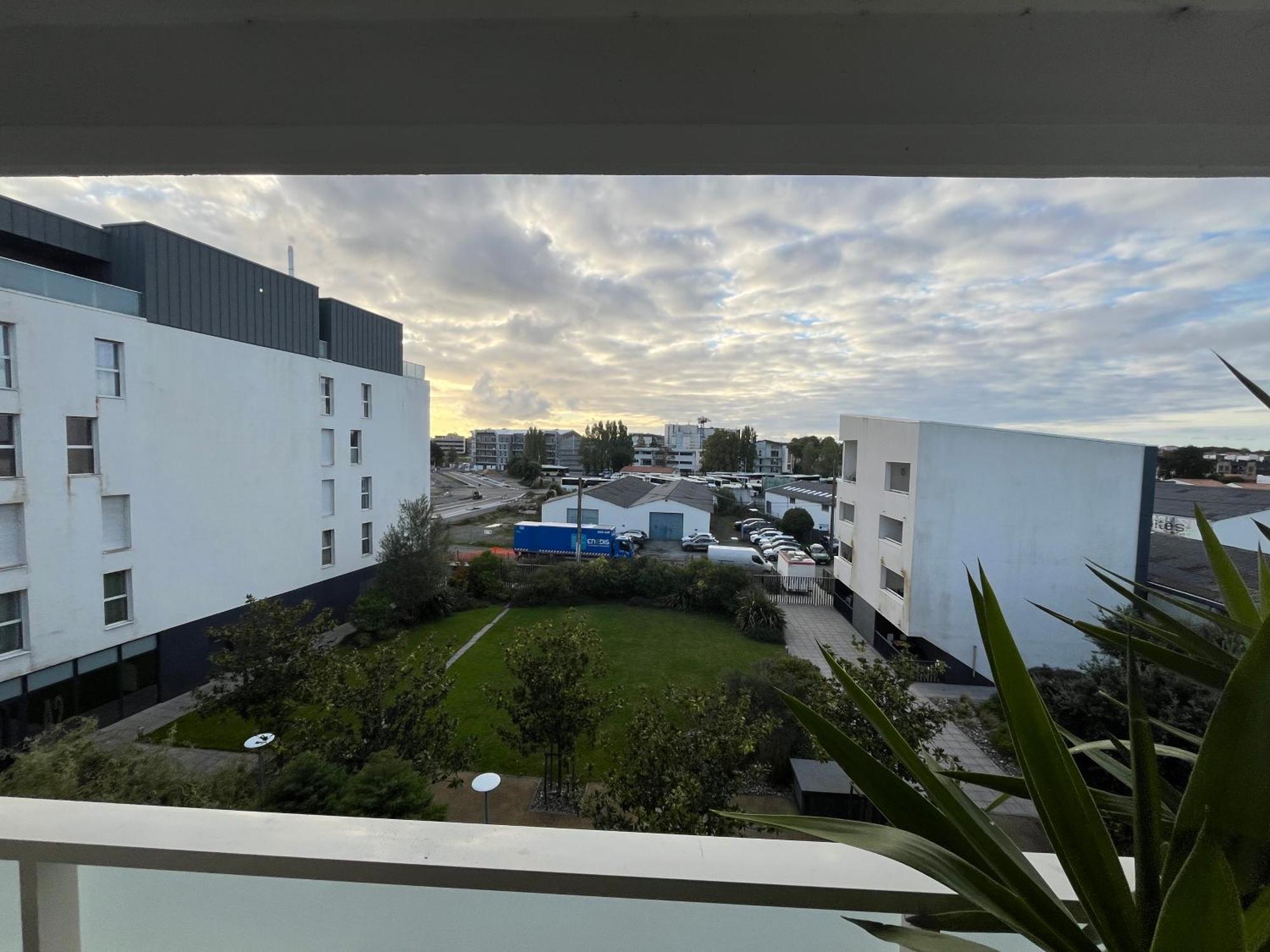 Apartment Ambre Appart-wifi-terrasse-parking-terrasse-2 Couchages