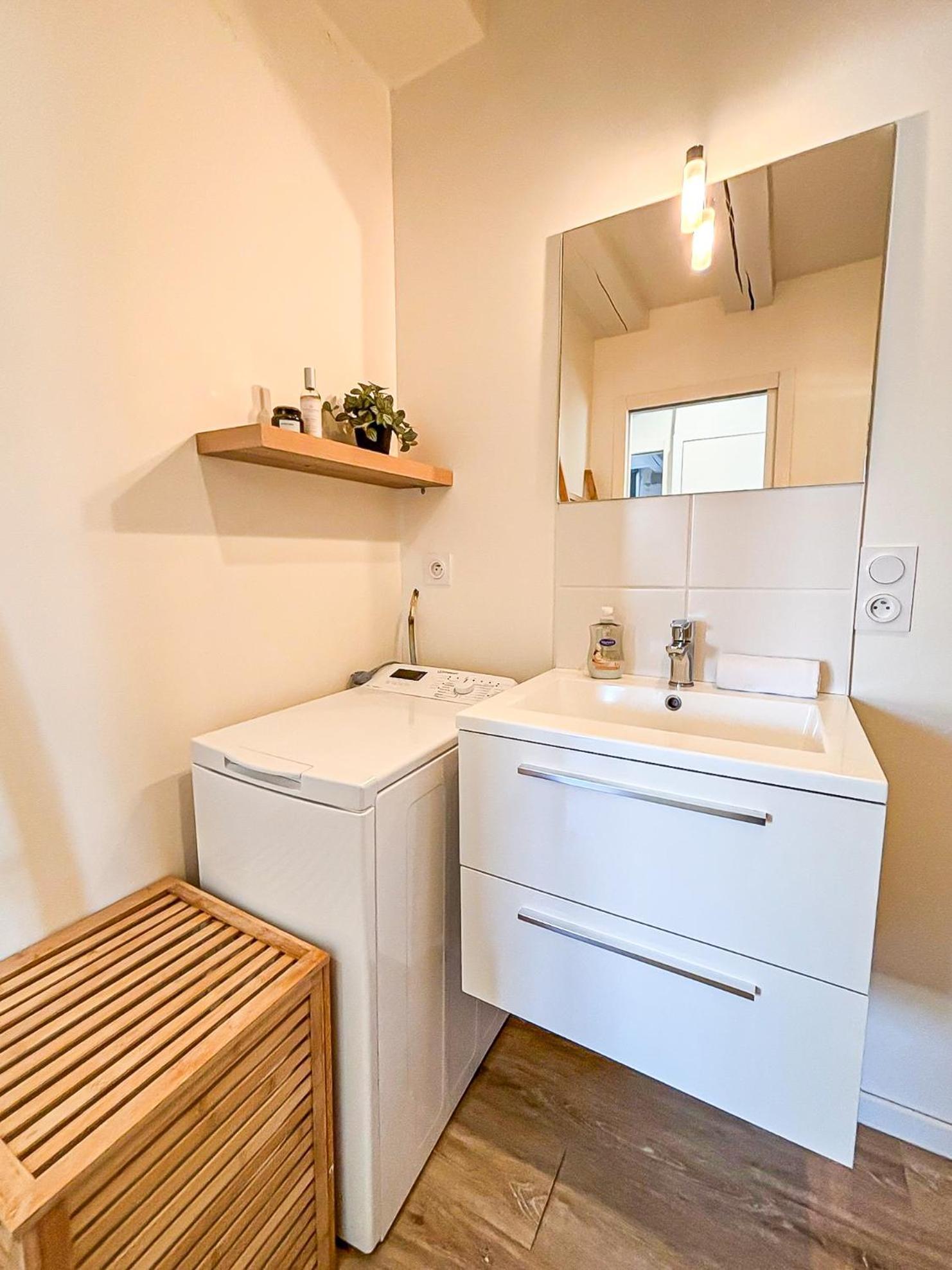 Apartment Le Toit Du Marche A 5 Min Du Port *