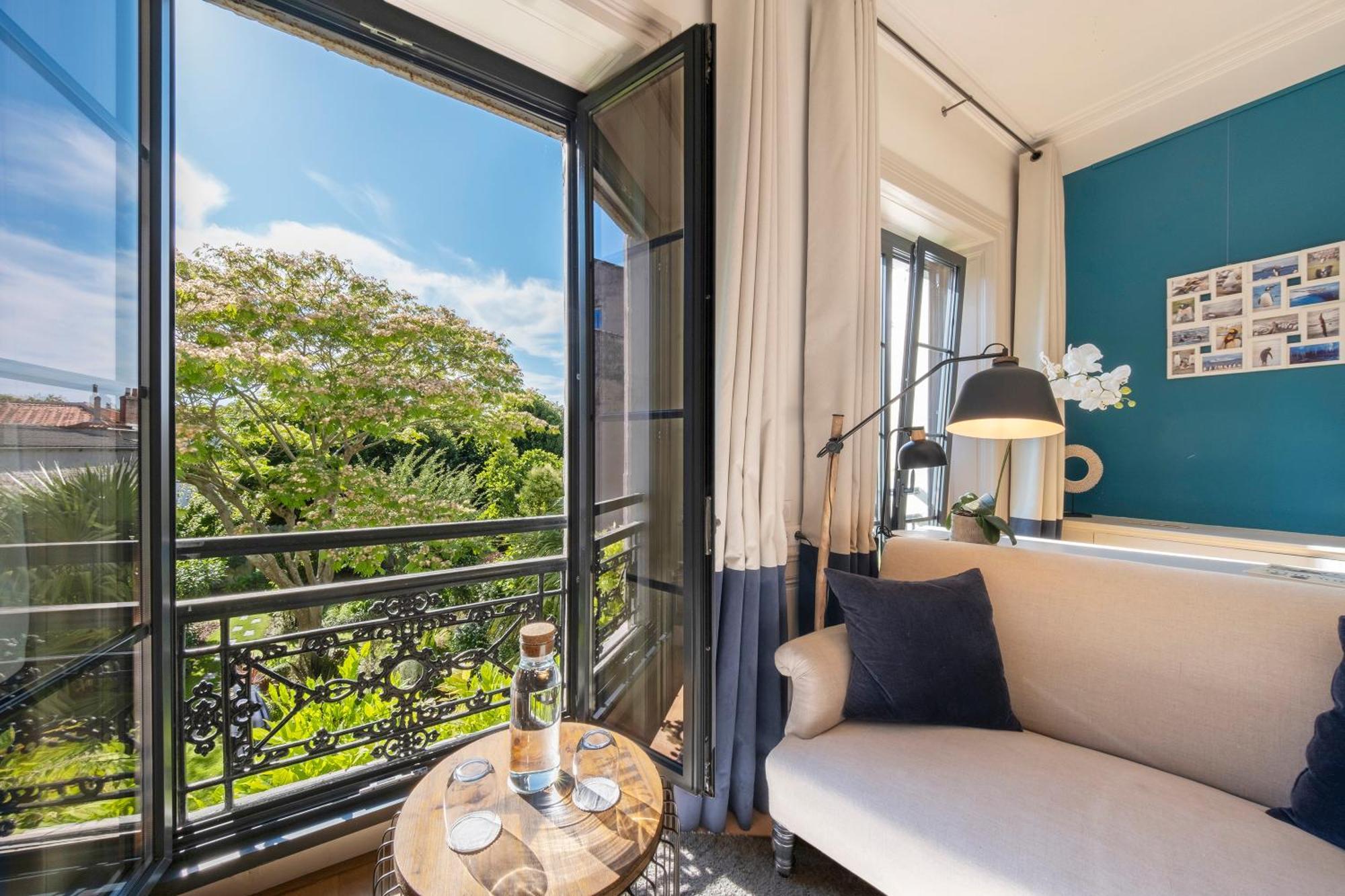 Escale Rochelaise, La Rochelle Centre-ville Avec Bain Nordique Et Sauna Tonneau Hébergement de vacances