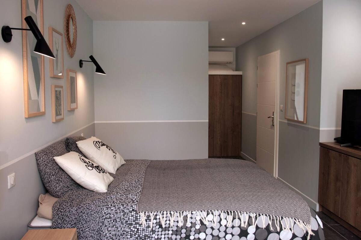 Nc30 , Privatives Deluxe Bed & Breakfast