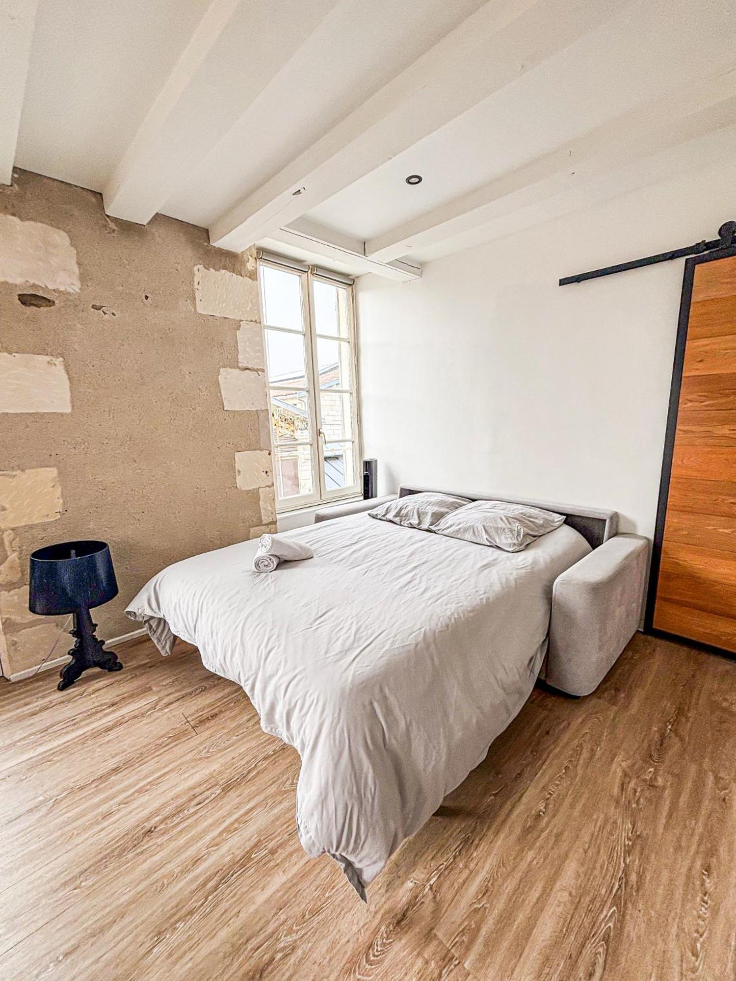 Apartment Le Toit Du Marche A 5 Min Du Port