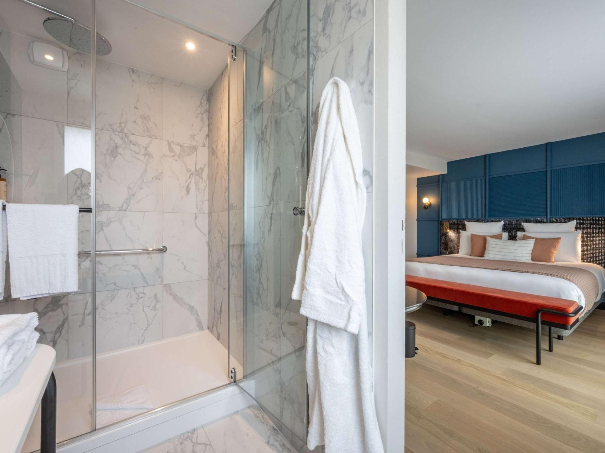 Mercure La Rochelle Vieux Port Sud Hotel 4*