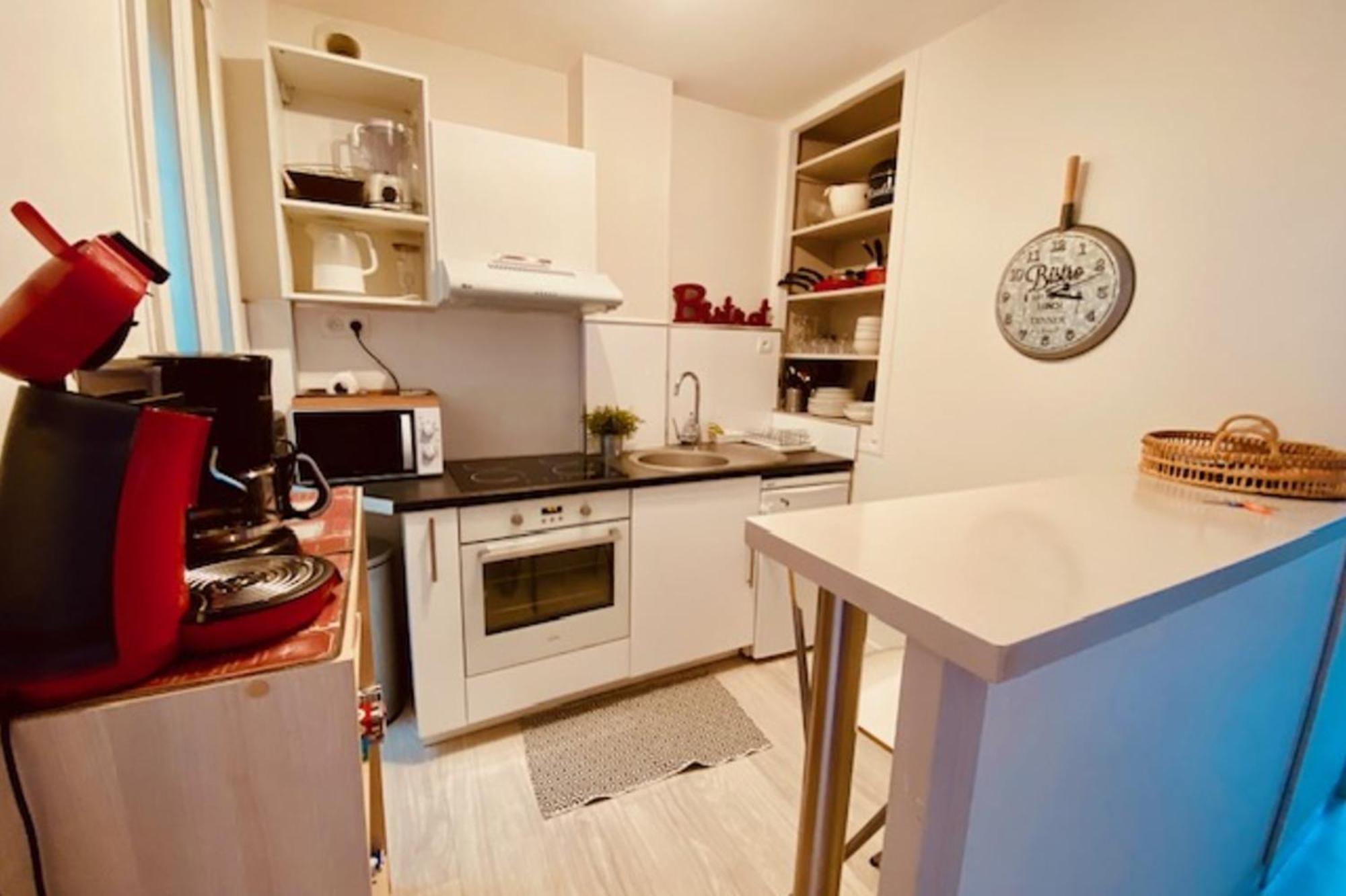 Bright Duplex 50m From The Port Of Appartement