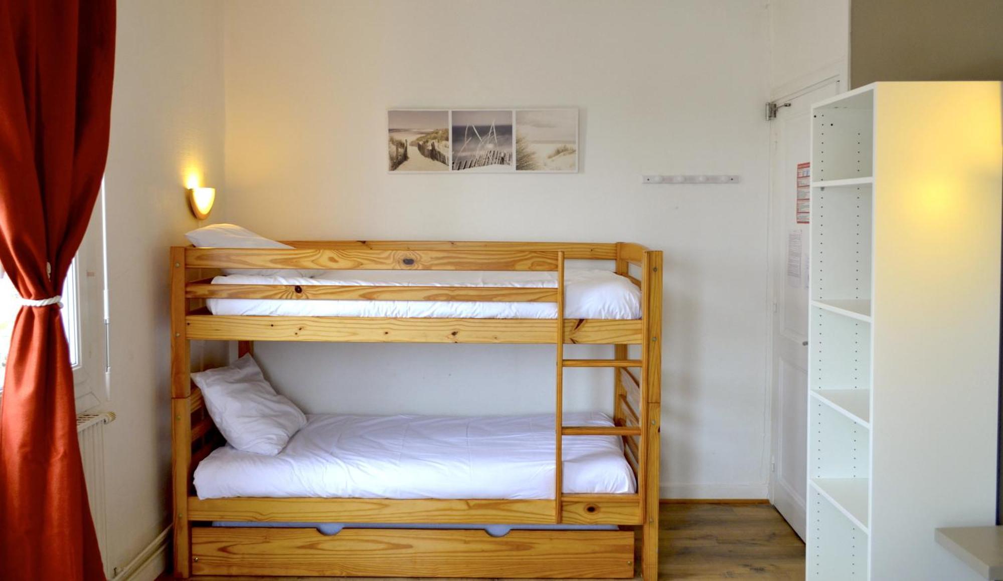 Alizéa Hotel *