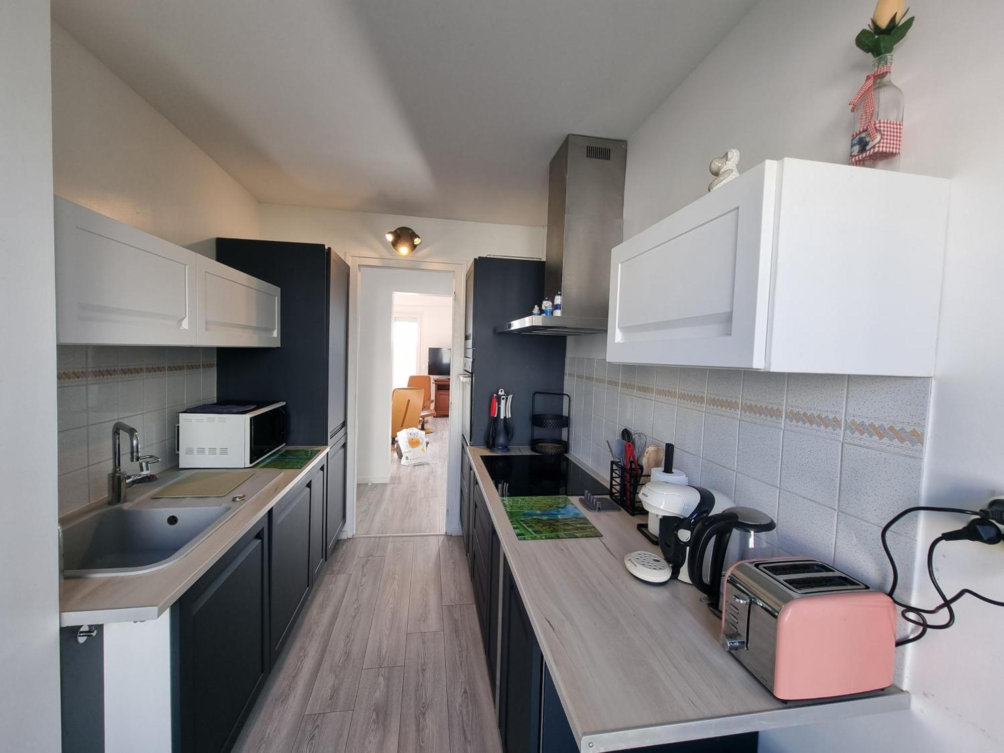 6 Appartements Et 4 Adresses A Mi-Chemin Entre Le Vieux Port Et L Ile De Re Apartment