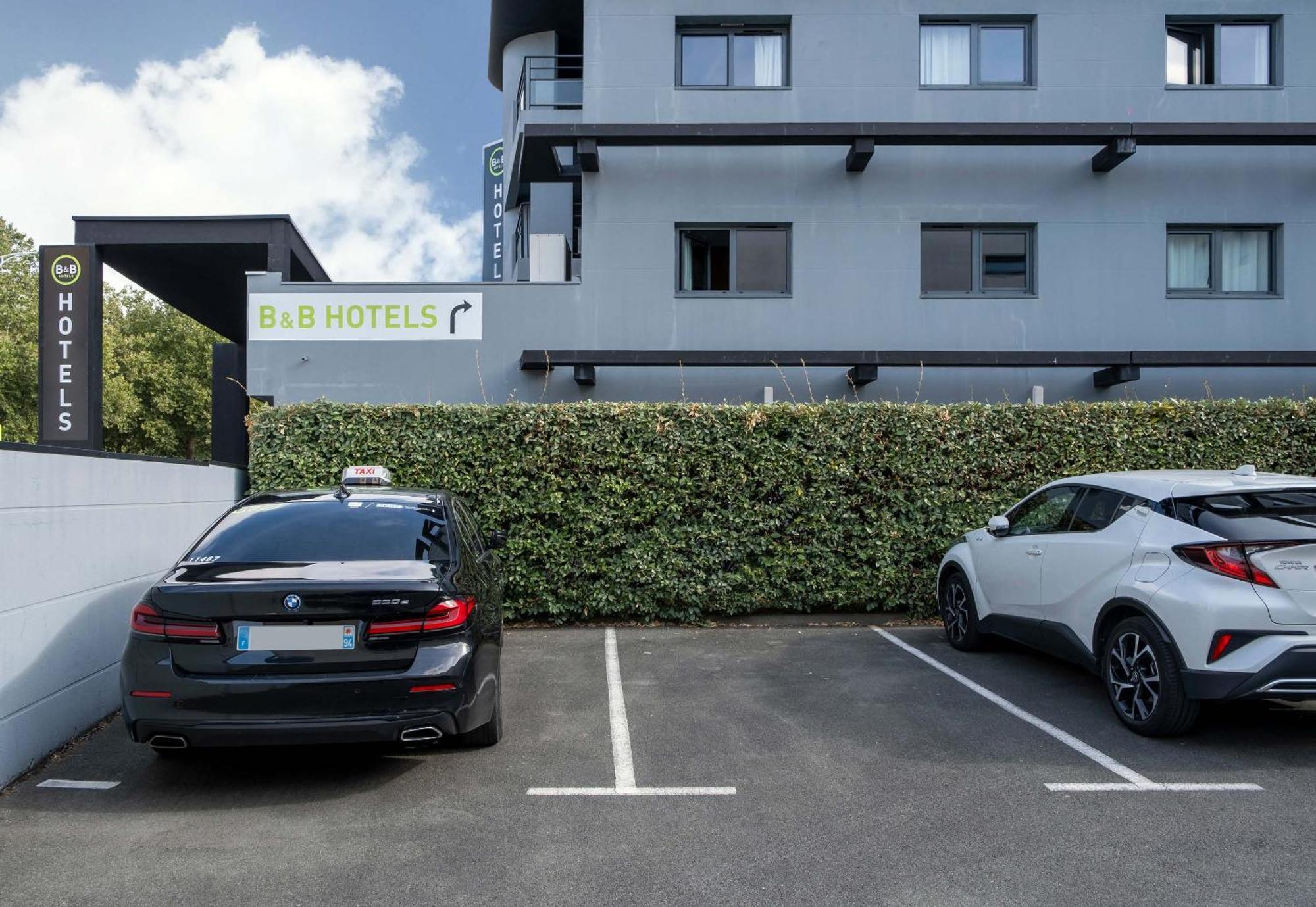 La Rochelle Centre Les Minimes Hotel 3*