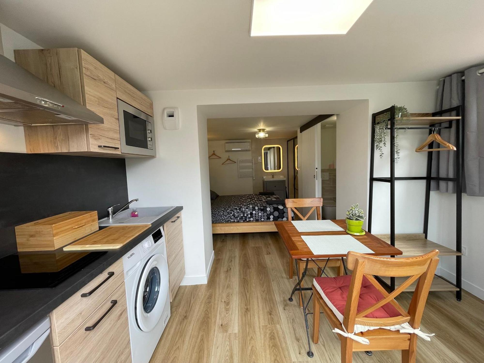Les Du Chemins Aparthotel *