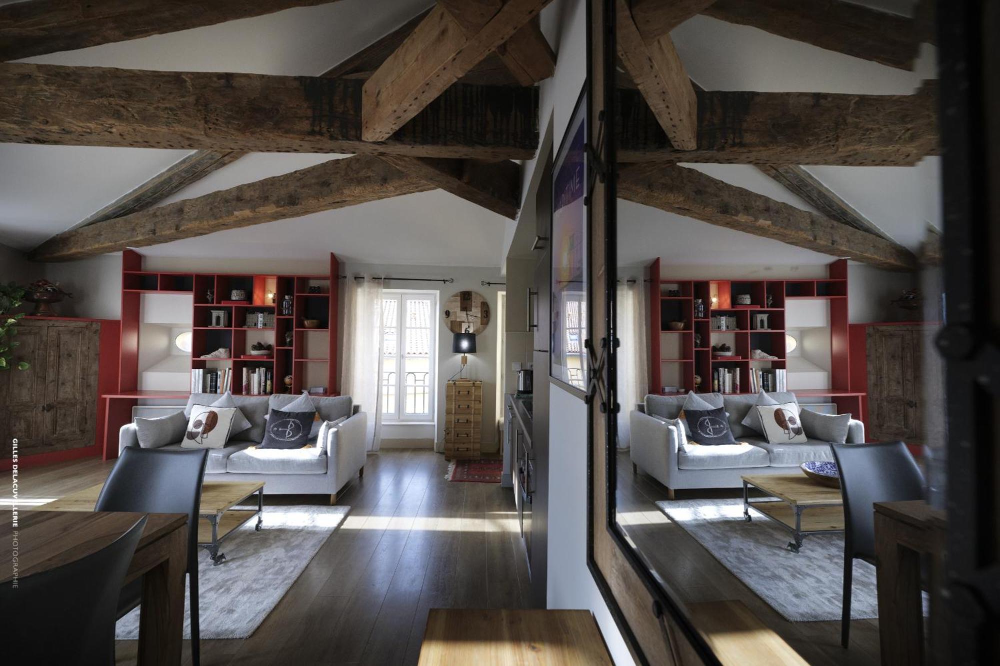 Appartement De Charme Au Marche Avec Parking La Rochelle (Charente-Maritime)