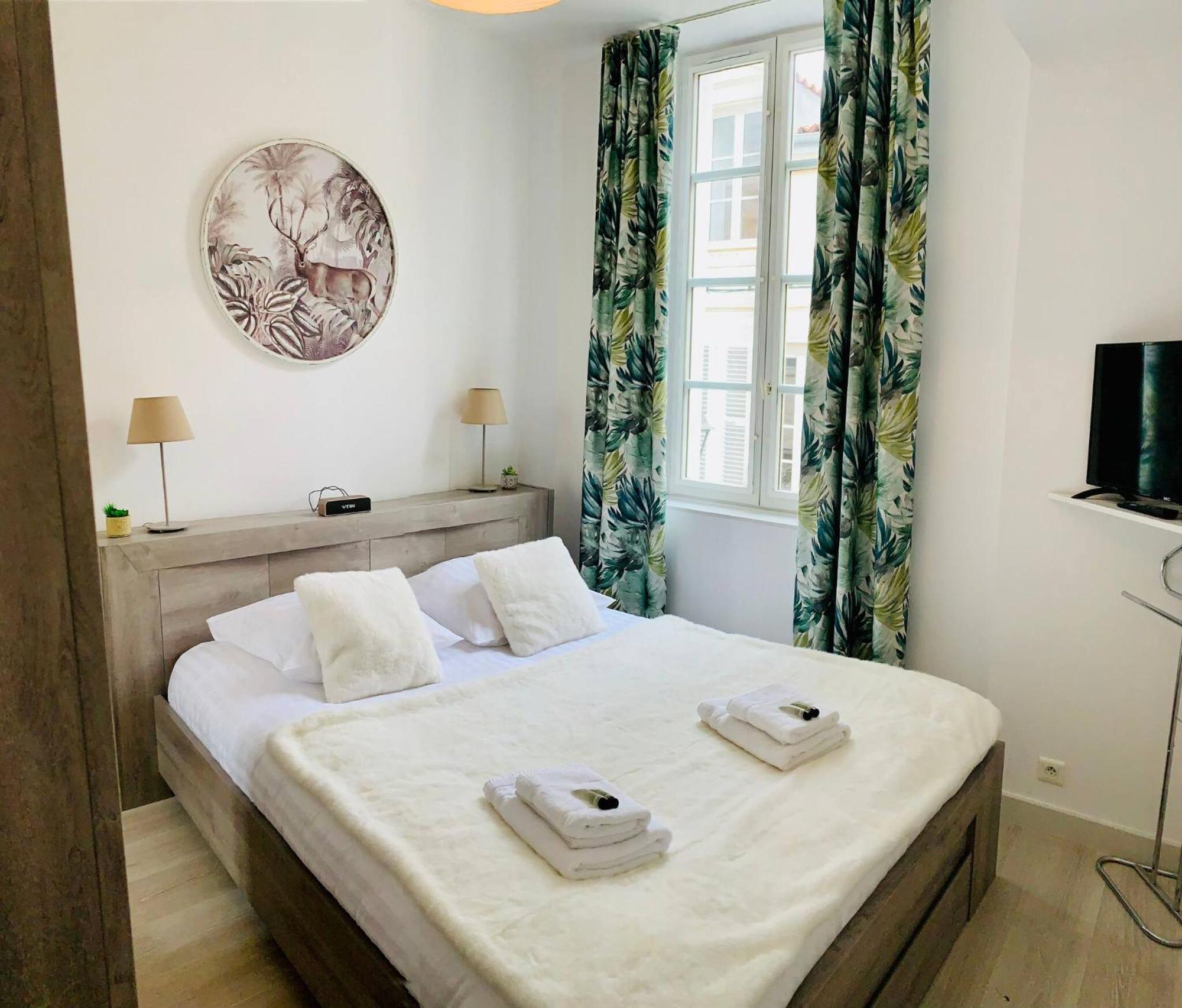 Le Grand Cloutiers - Plein Centre - Wifi Appartement