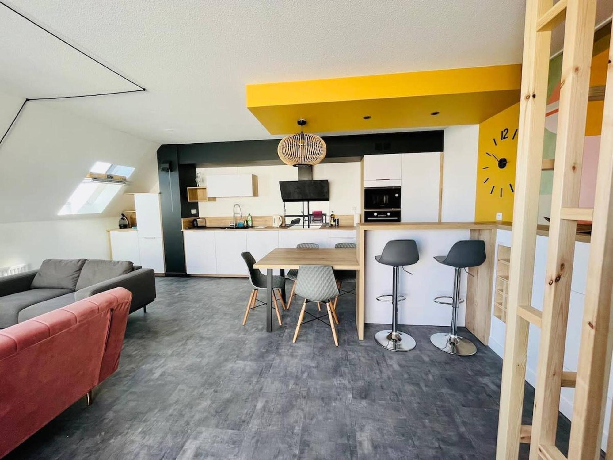 La Calypso Jolie T3 Vue Terrasse Parking Wifi Appartement La Rochelle (Charente-Maritime)