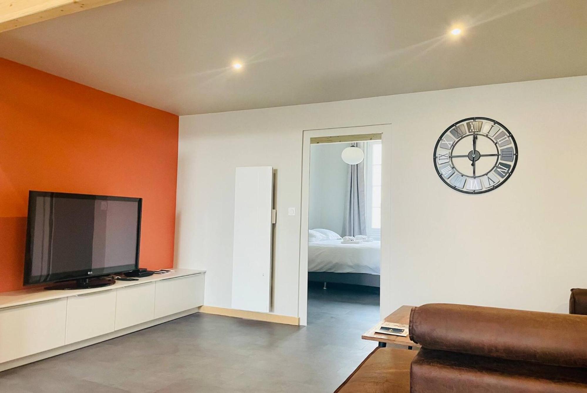 Le Leonard - Beau T4 Refait A Neuf Hypercentre Lr * La Rochelle (Charente-Maritime)