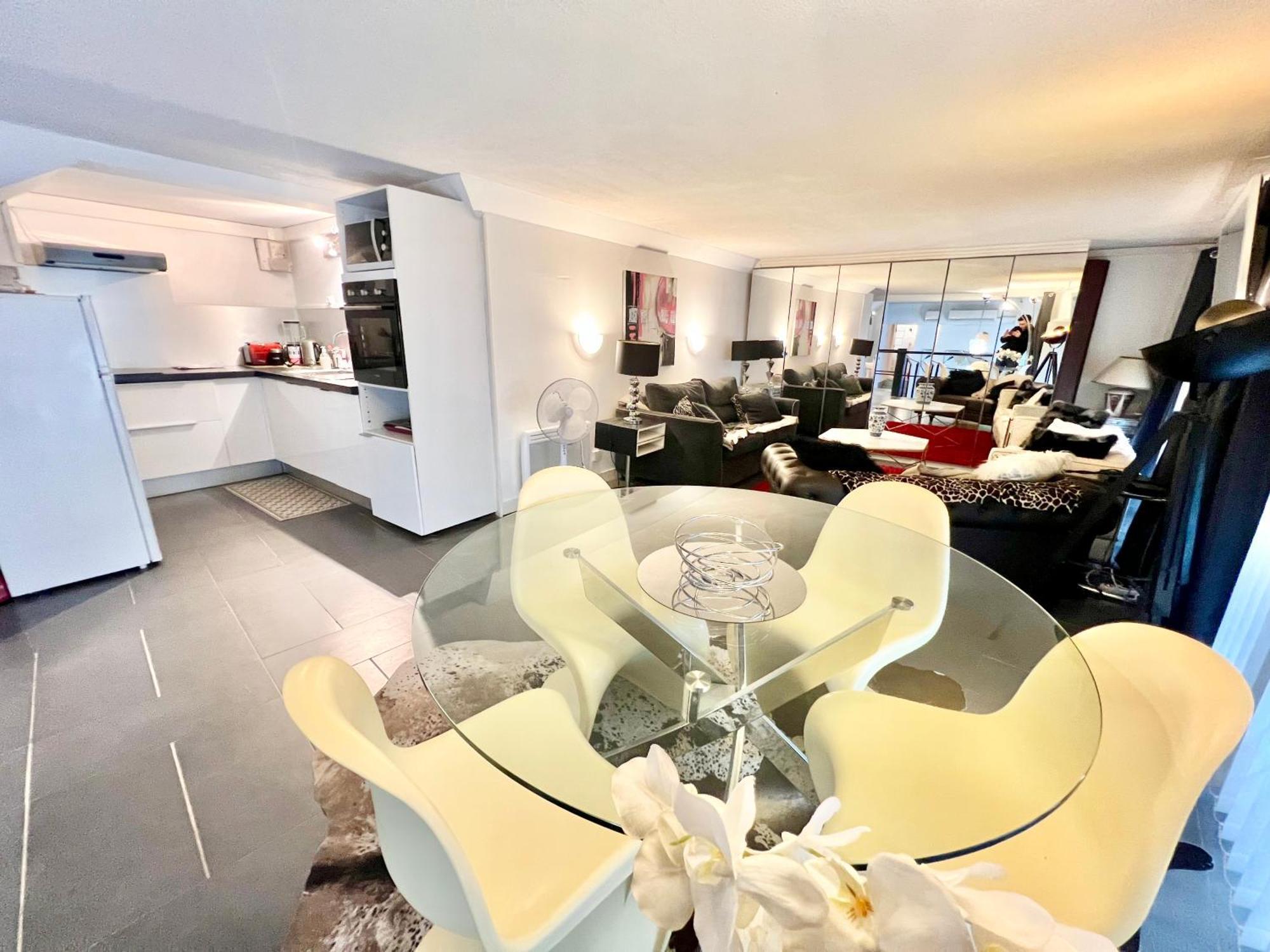 Grand Duplex - Chic & Confort - Vieux-port 2min A Pied - Climatisation - Wifi Gratuit La Rochelle (Charente-Maritime)