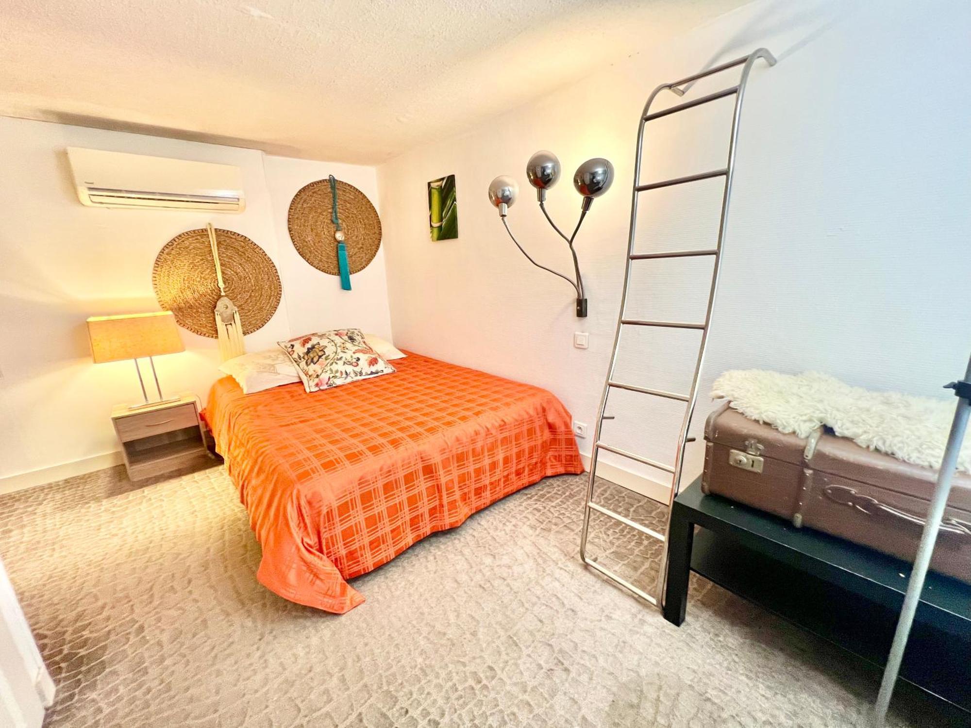 Grand Duplex - Chic & Confort - Vieux-port 2min A Pied - Climatisation - Wifi Gratuit *