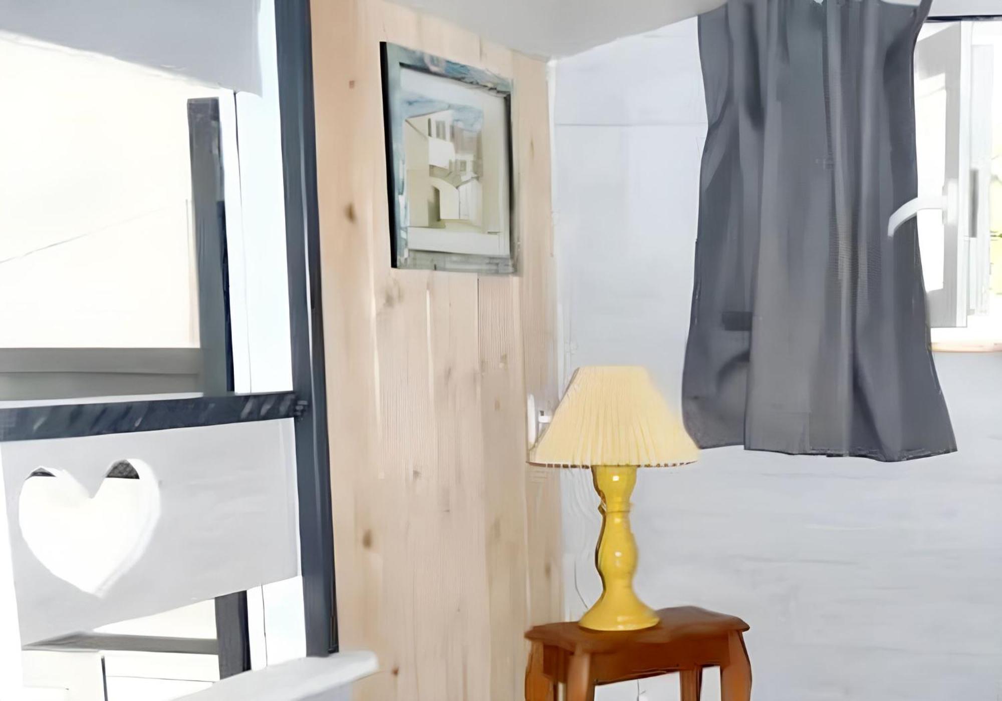 Hébergement de vacances Maison De 2 Avec Jardin Clos Et Wifi A La Rochelle