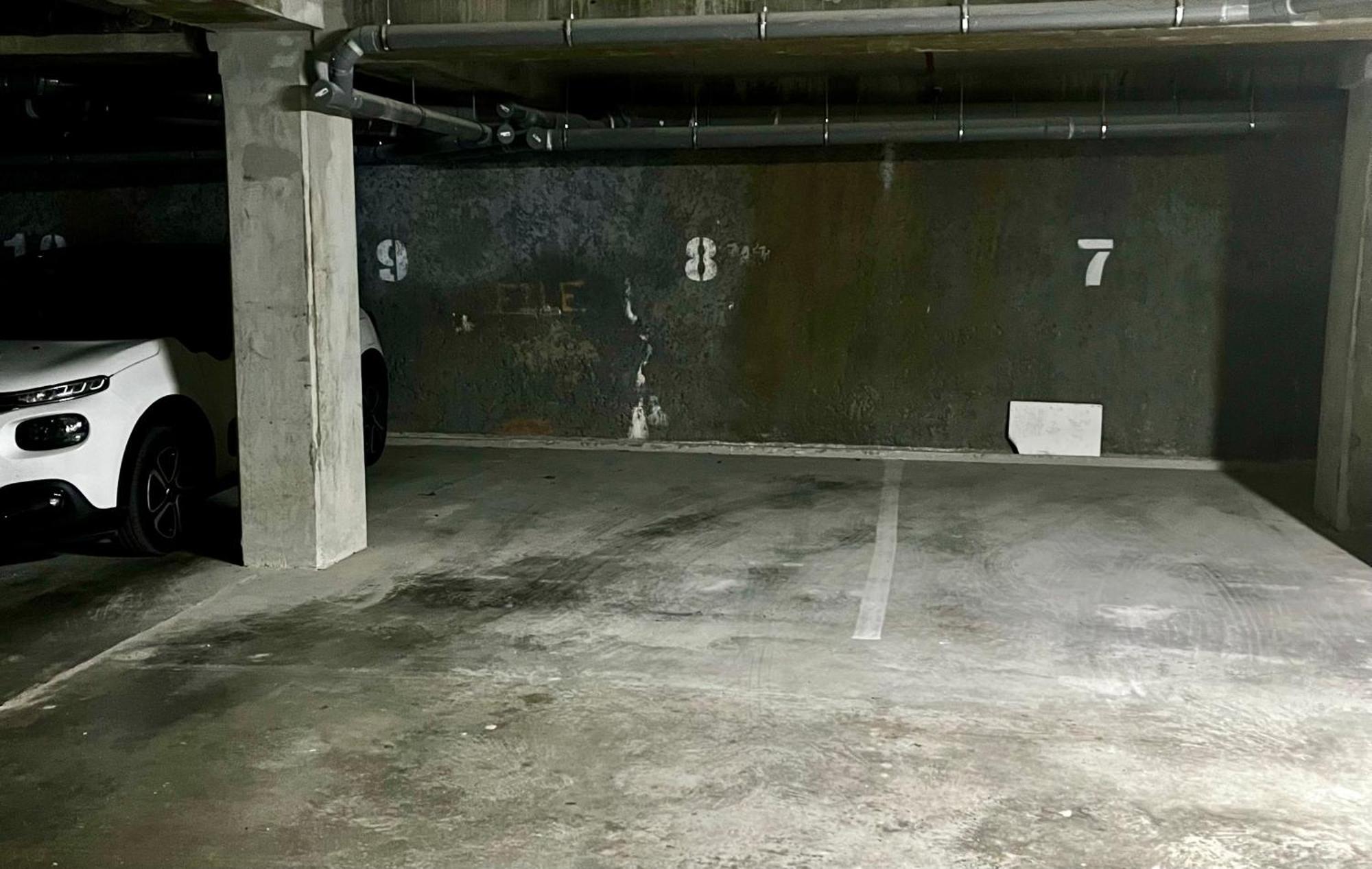 Apartment Superbe Exterieur, 2 Chambres, Parking *