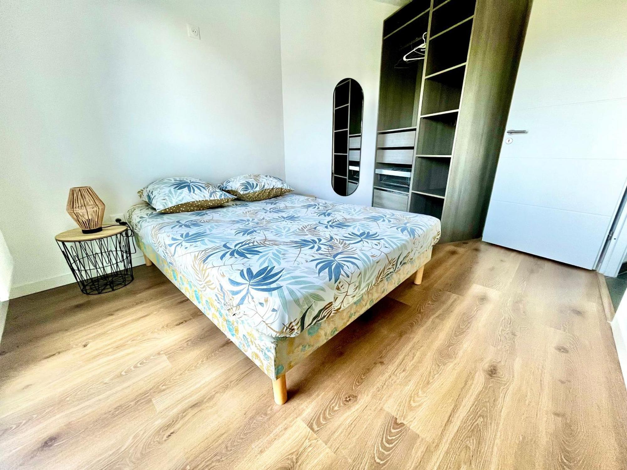 Apartment Superbe Exterieur, 2 Chambres, Parking