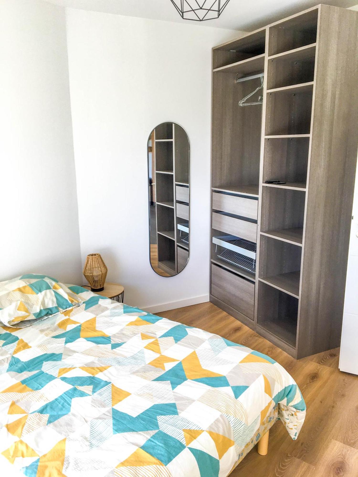 Superbe Exterieur, 2 Chambres, Parking La Rochelle (Charente-Maritime)