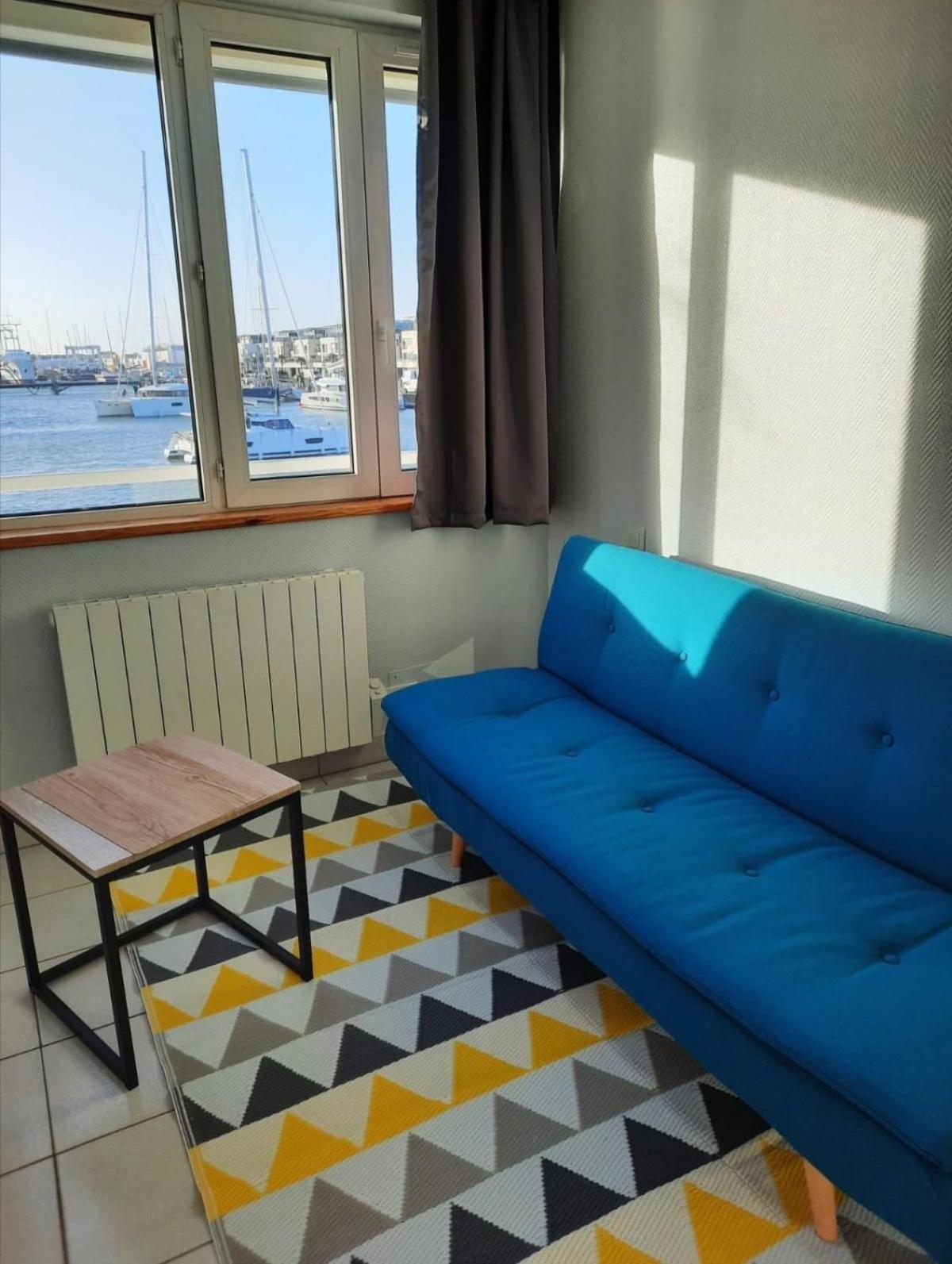 Tres Bel Avec Vue D'exception & Parking Apartment
