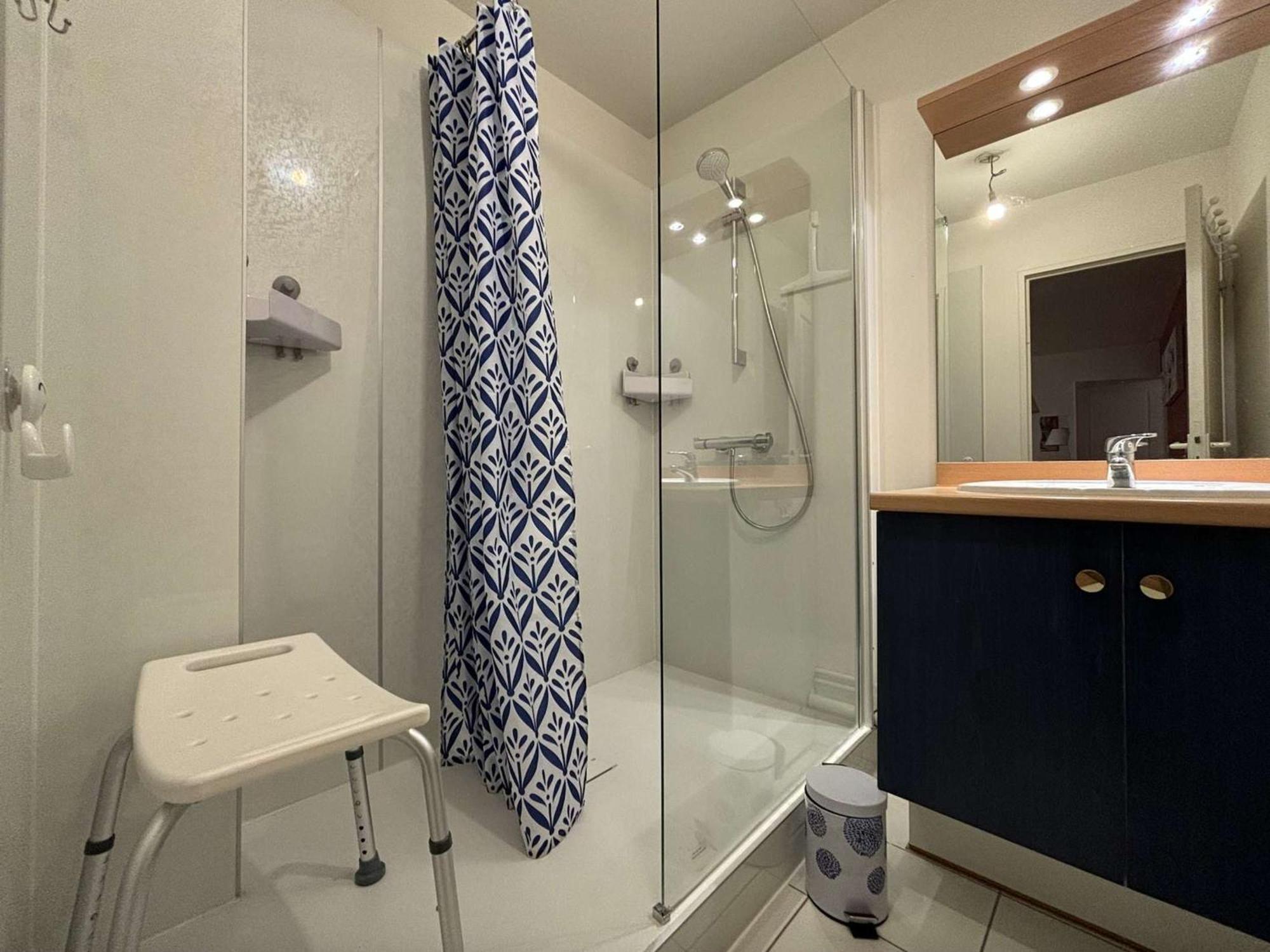 La Rochelle, 3 Pièces, 5 Personnes - Fr-1-246-553 Appartement